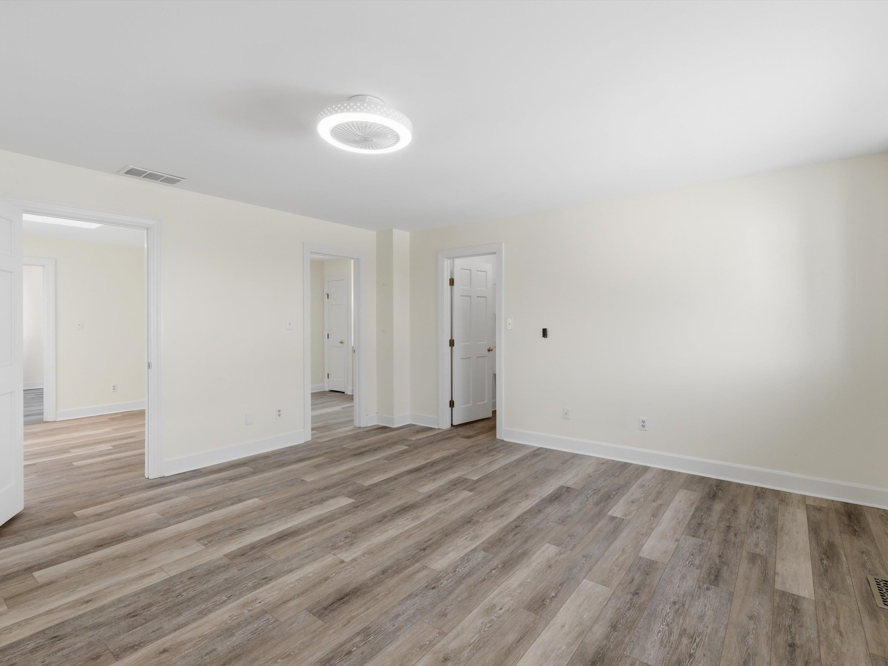 808 Frederica St #6