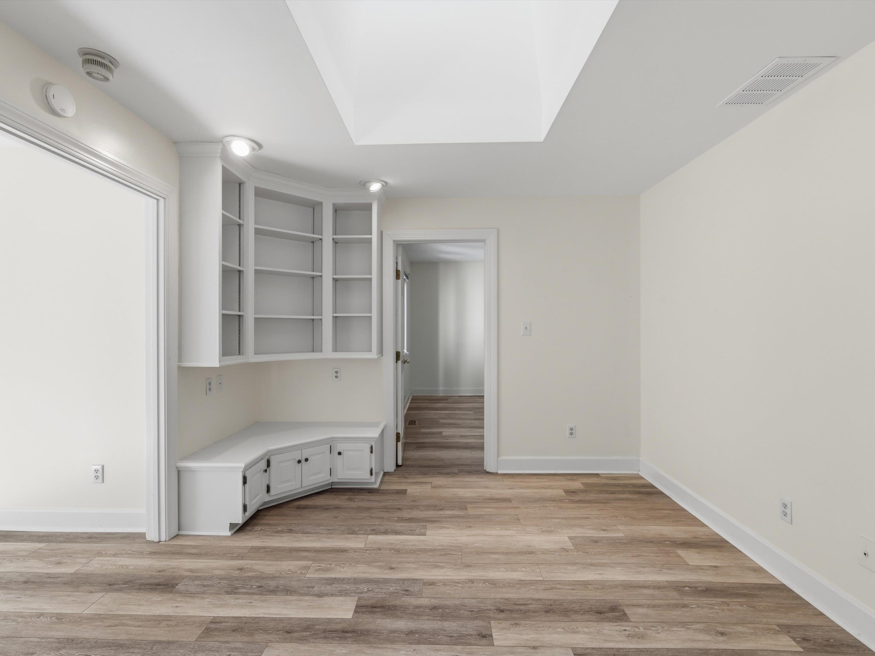 808 Frederica St #6