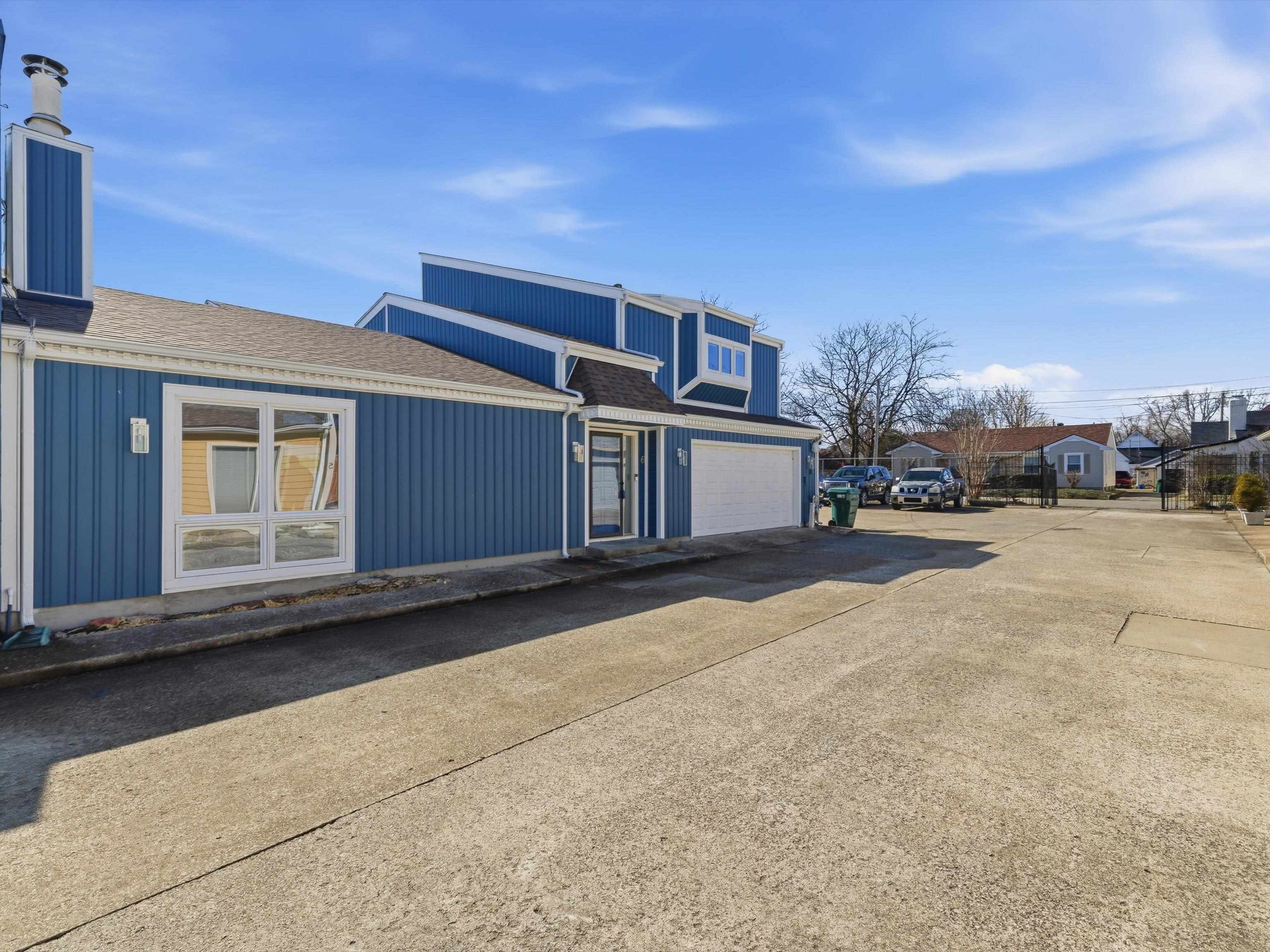 808 Frederica St #6