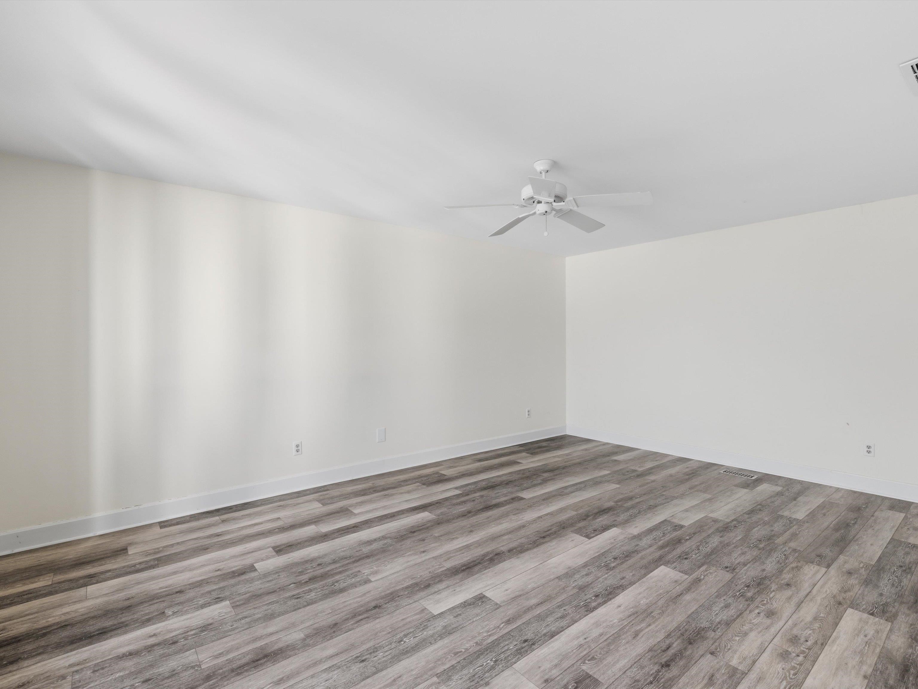 808 Frederica St #6