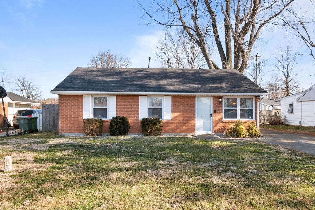 2225 Barron Drive