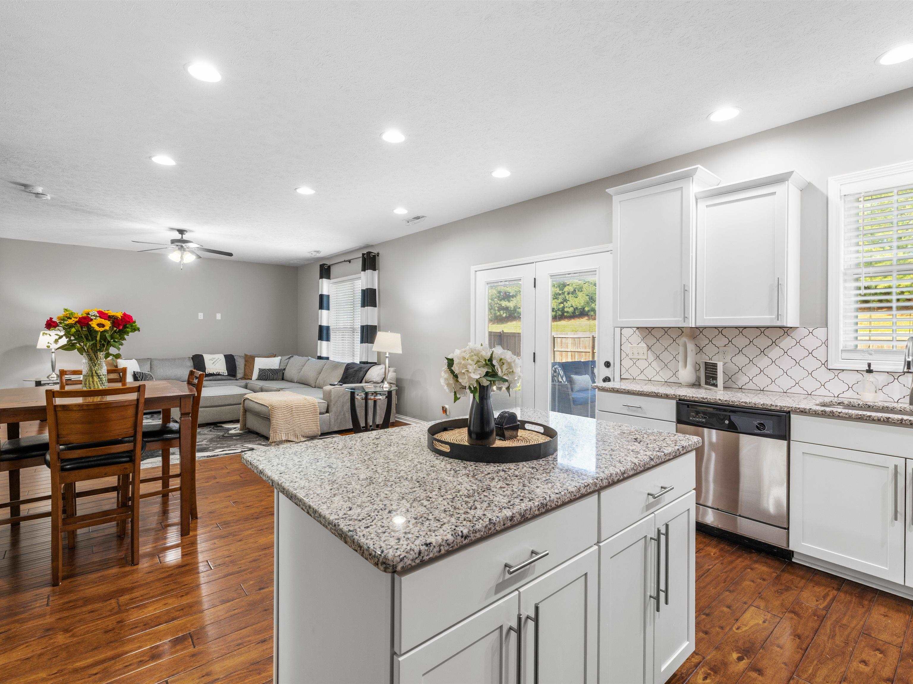 4415 Springhursrt Lane