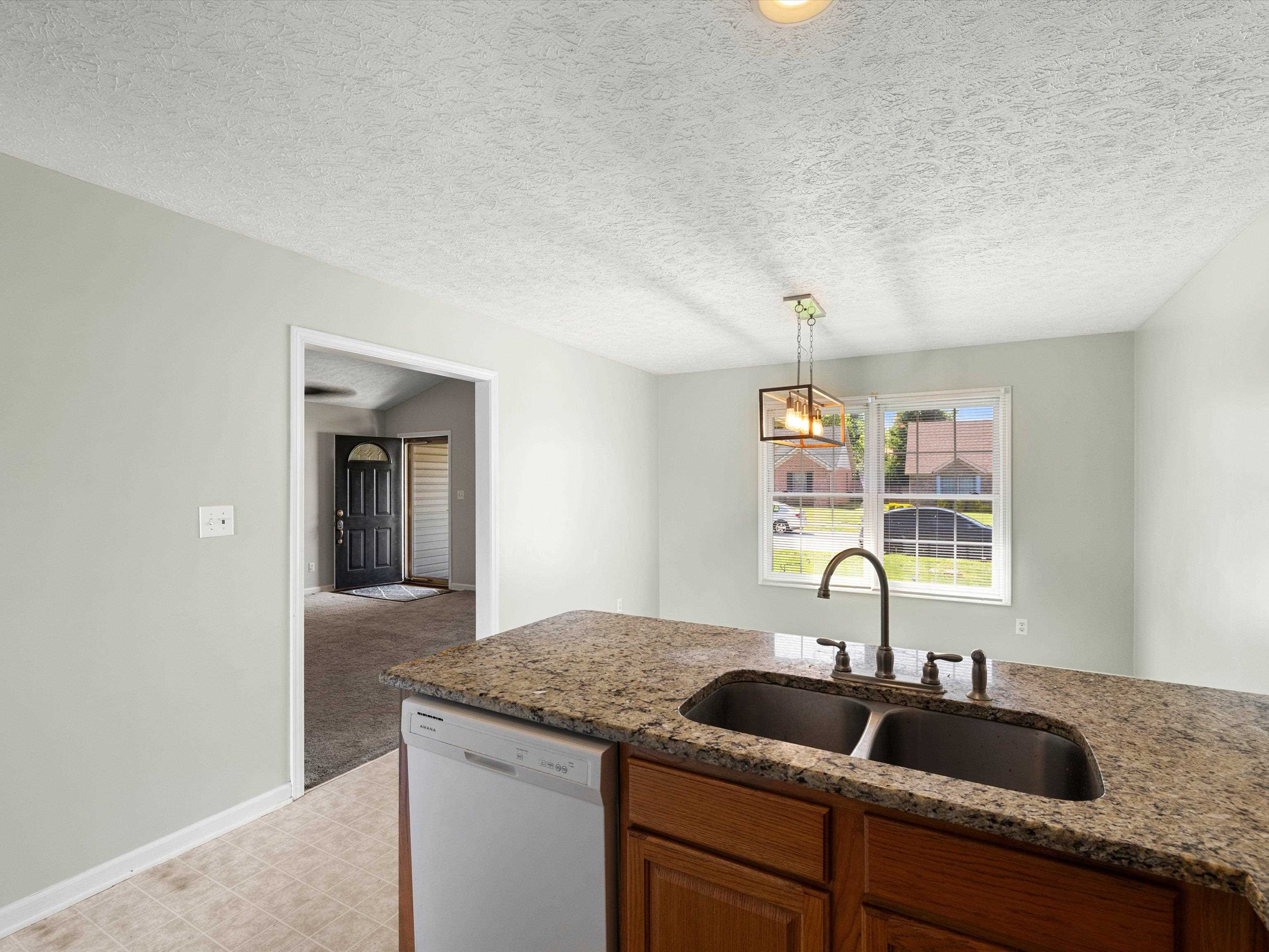 4415 Hunters Trace