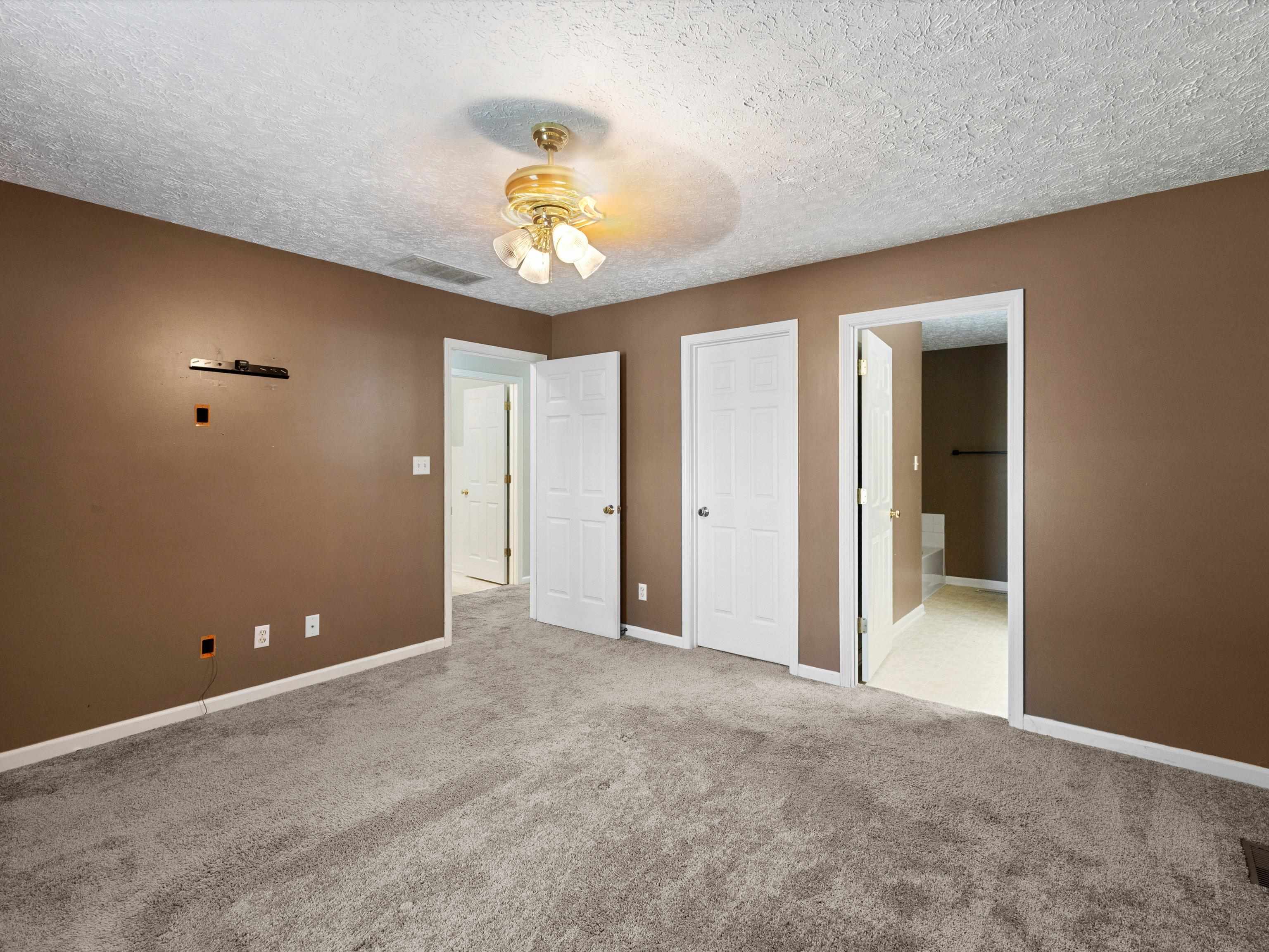 4415 Hunters Trace