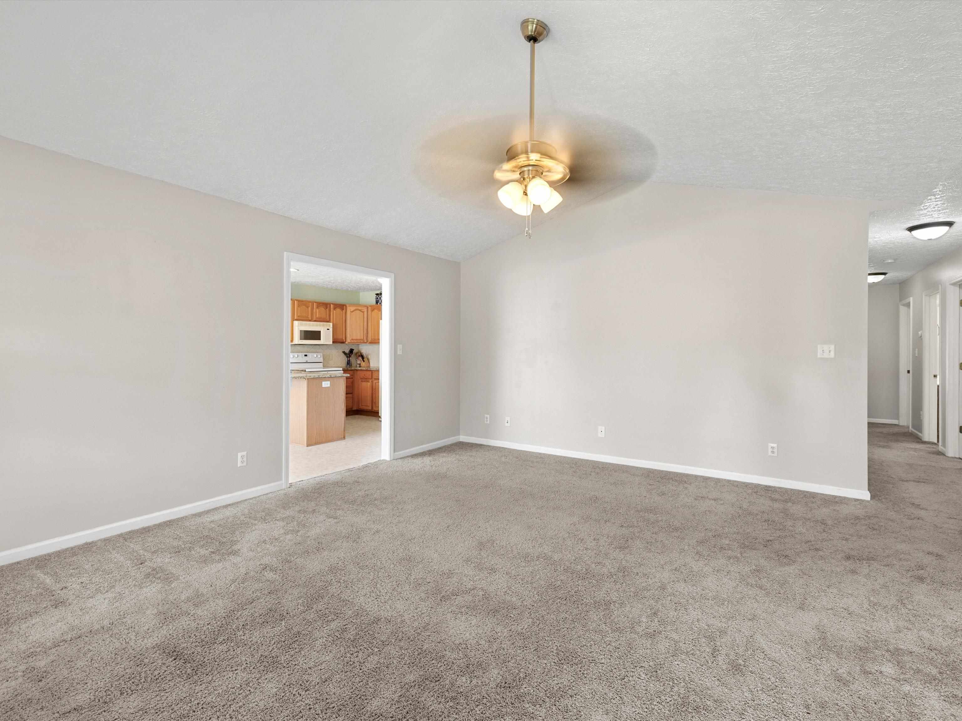 4415 Hunters Trace