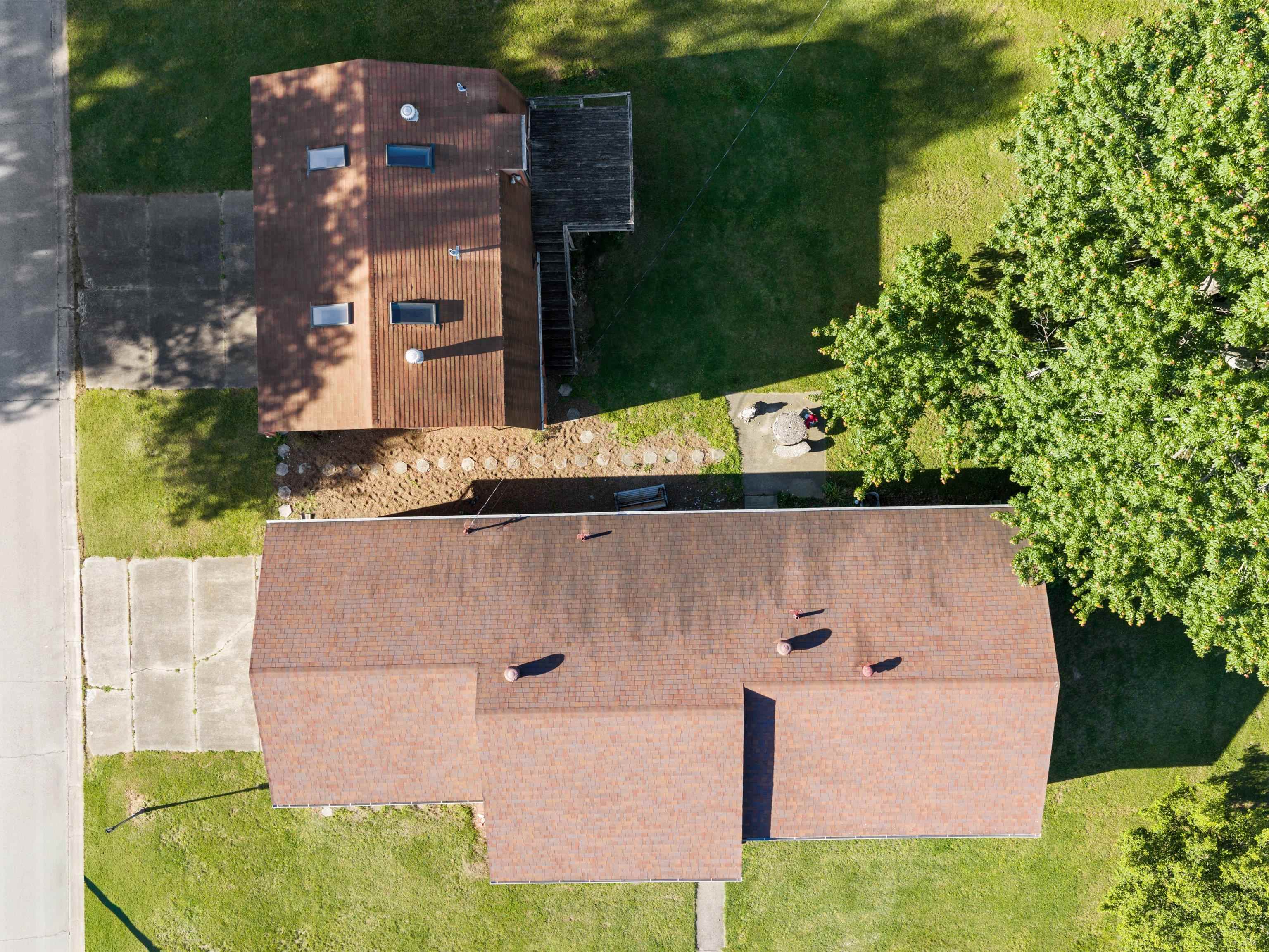 3815 Locust Hill Drive