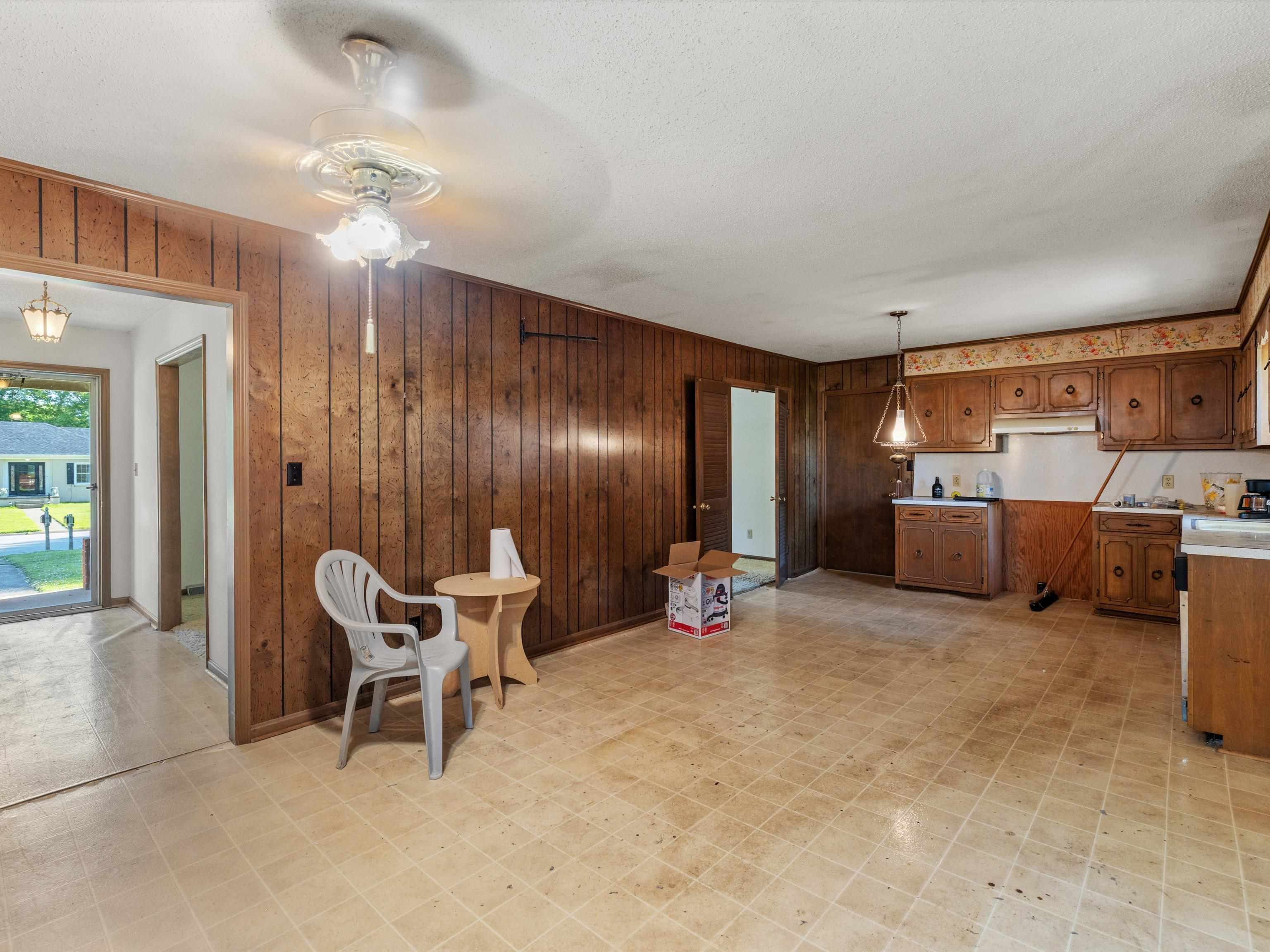 3815 Locust Hill Drive