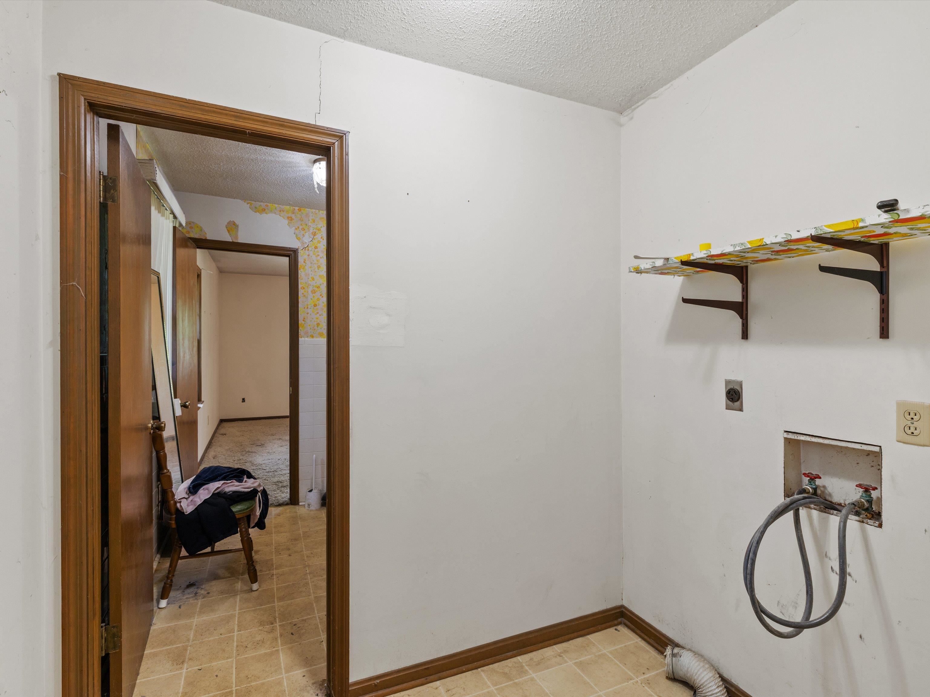 3815 Locust Hill Drive