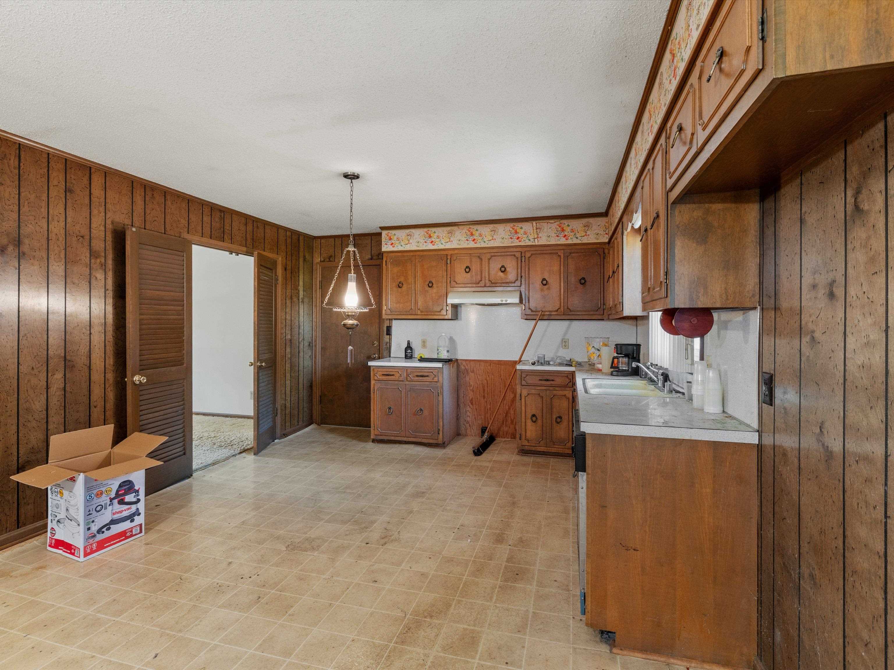 3815 Locust Hill Drive