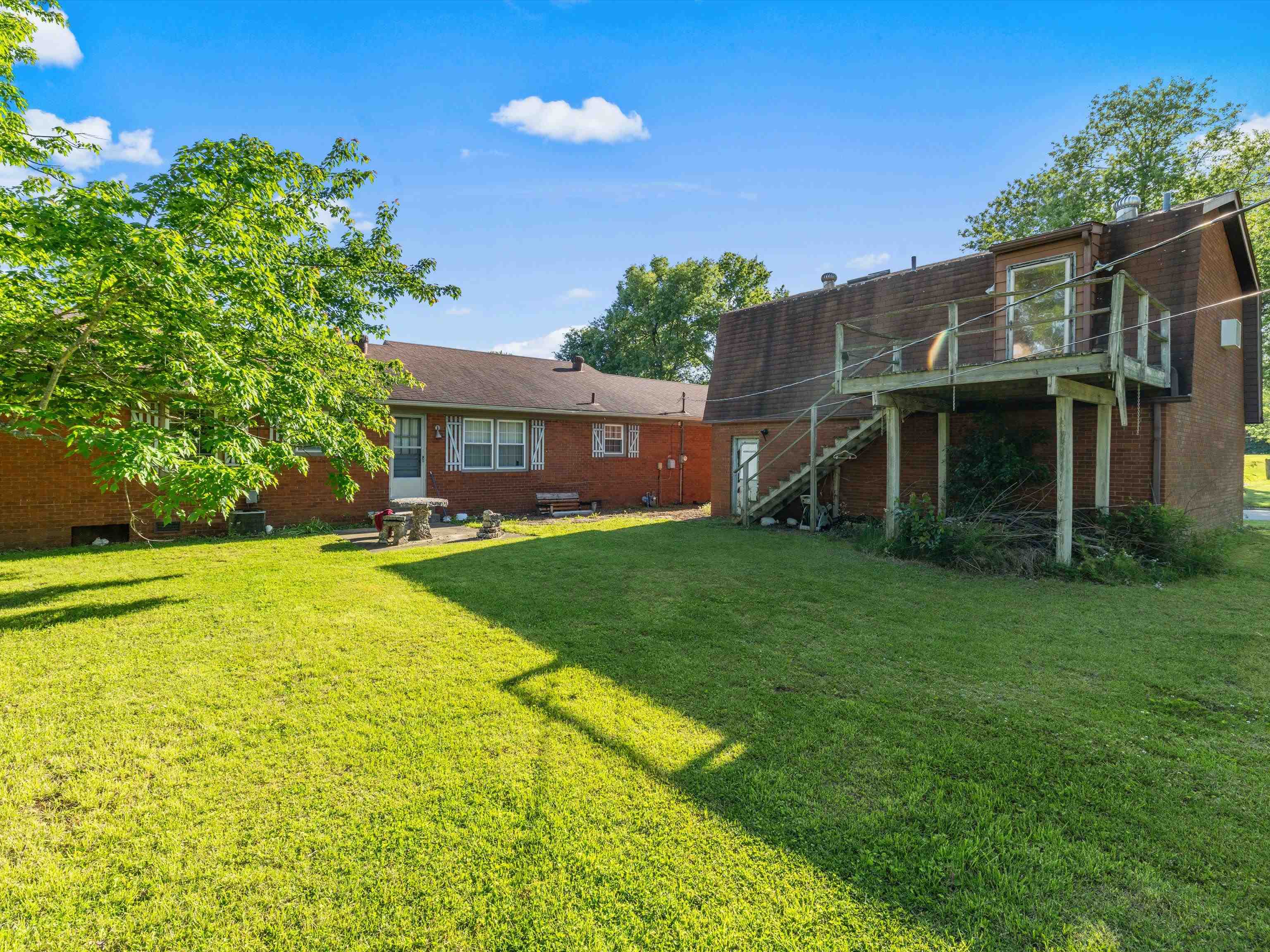 3815 Locust Hill Drive