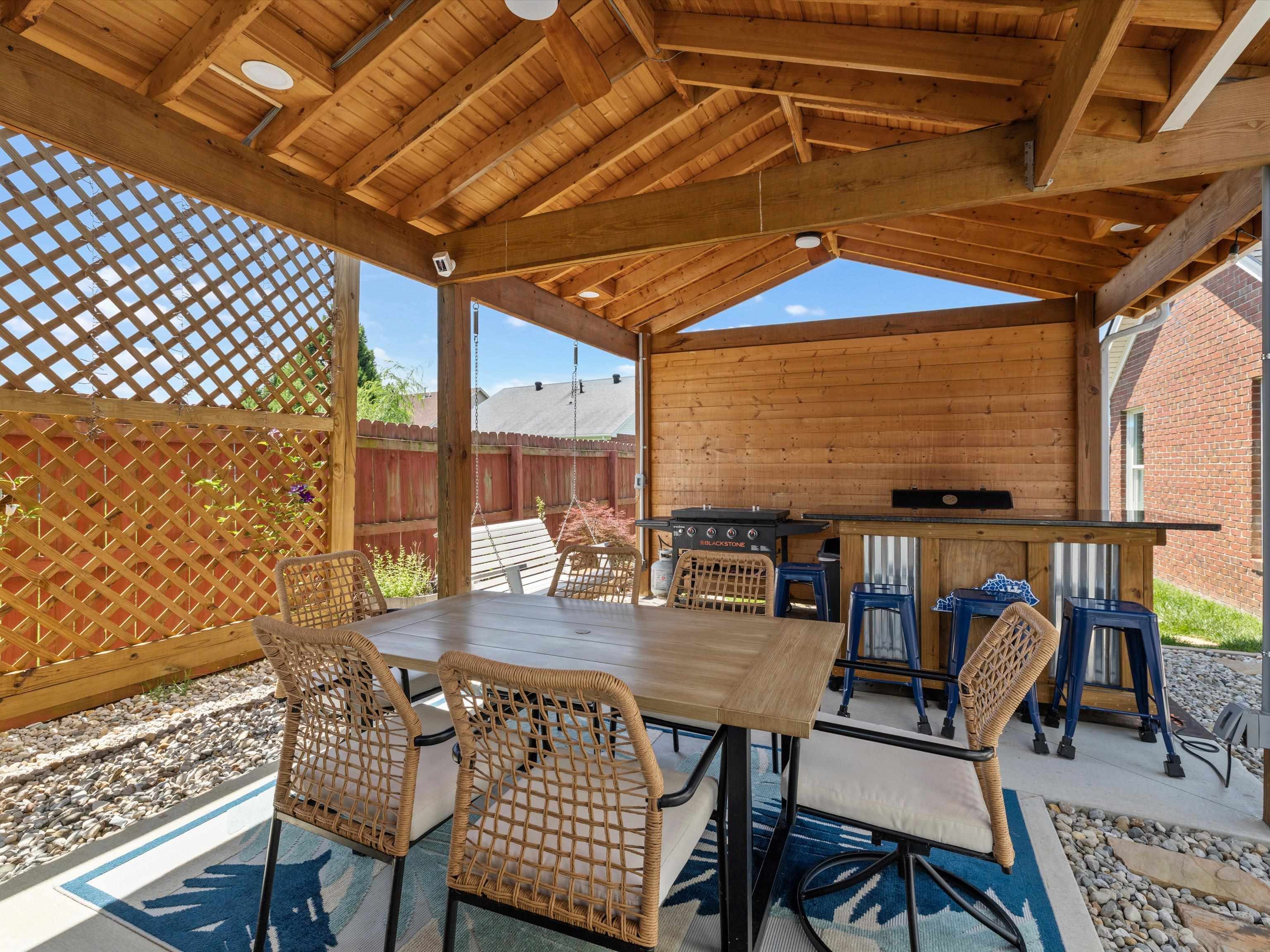 5384 Meadow Run Drive