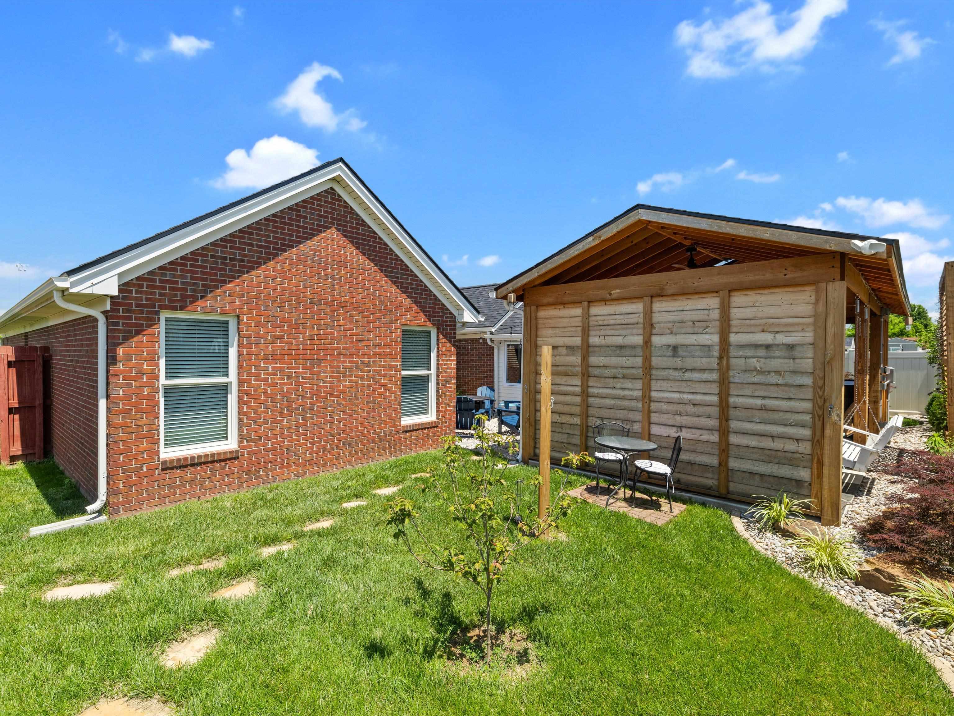 5384 Meadow Run Drive