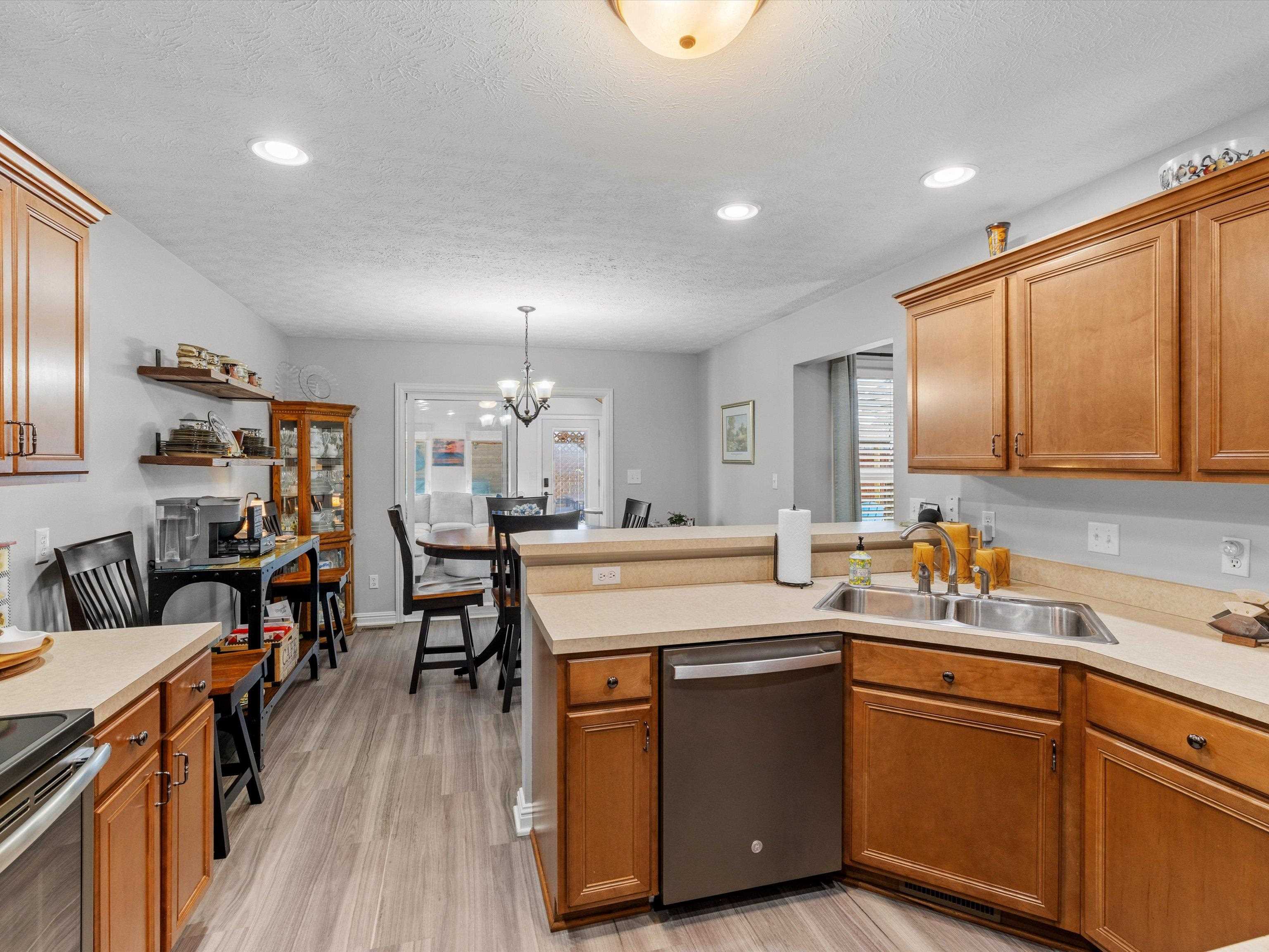 5384 Meadow Run Drive