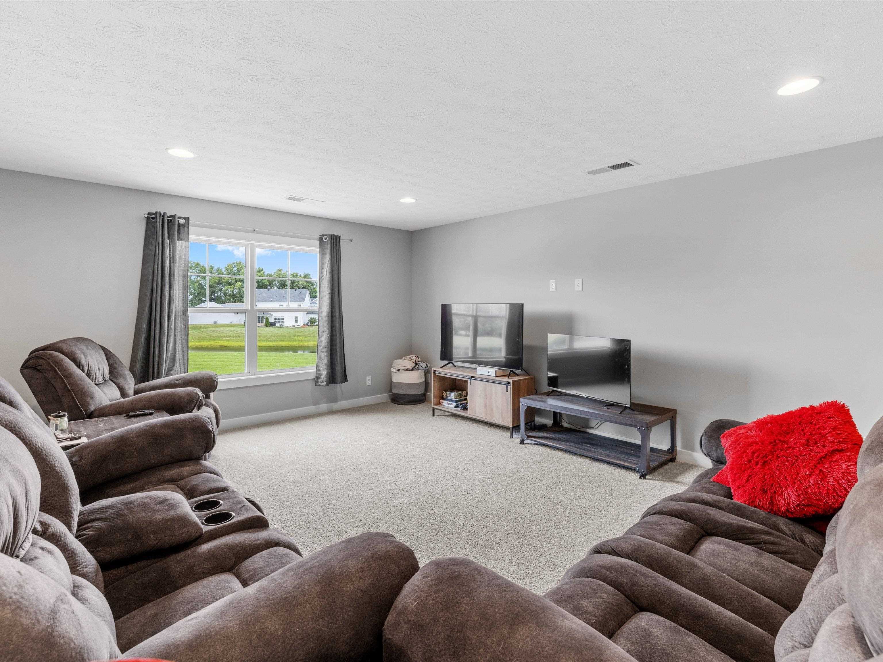 4049 Little Bluestem Drive