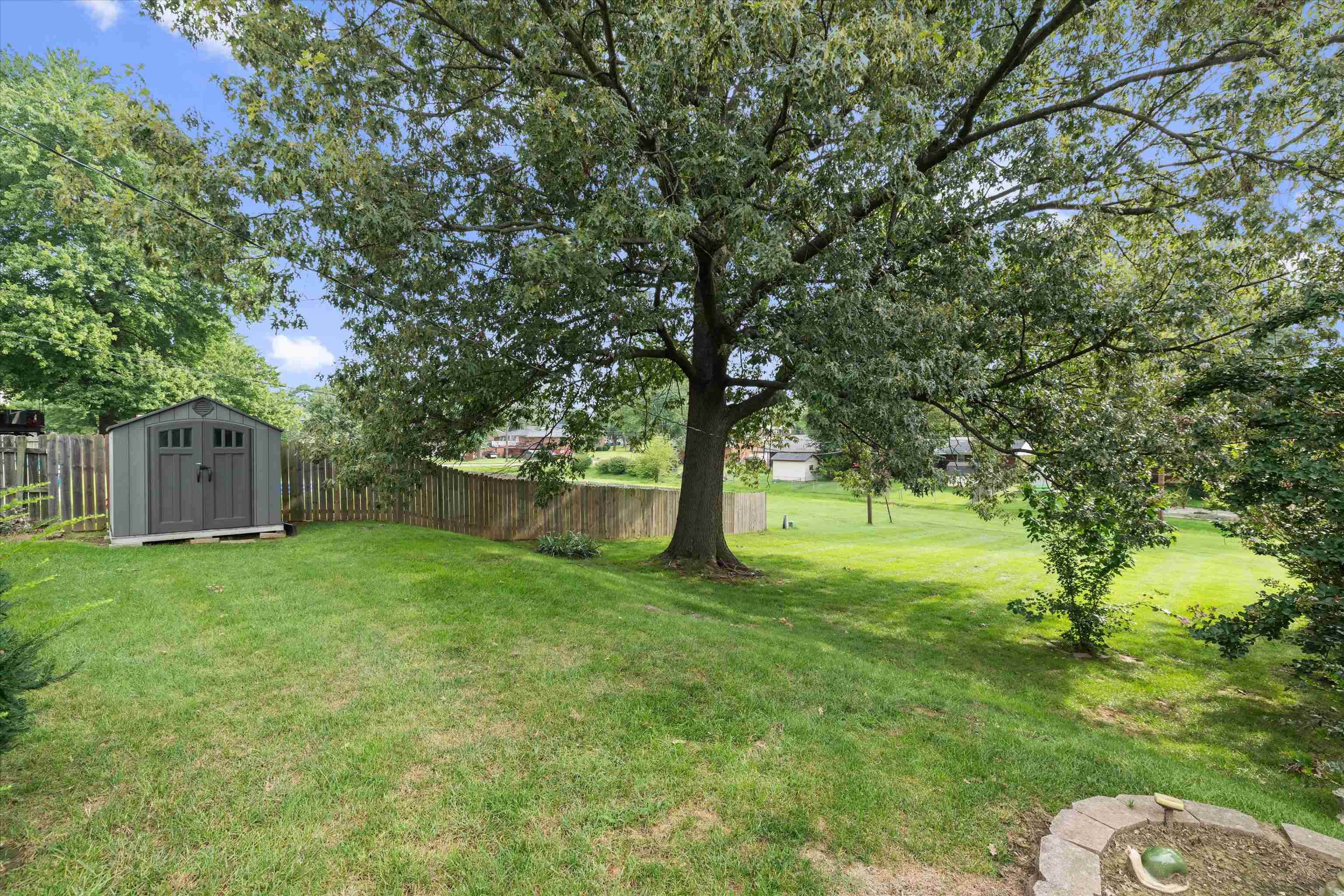 2919 Aldersgate