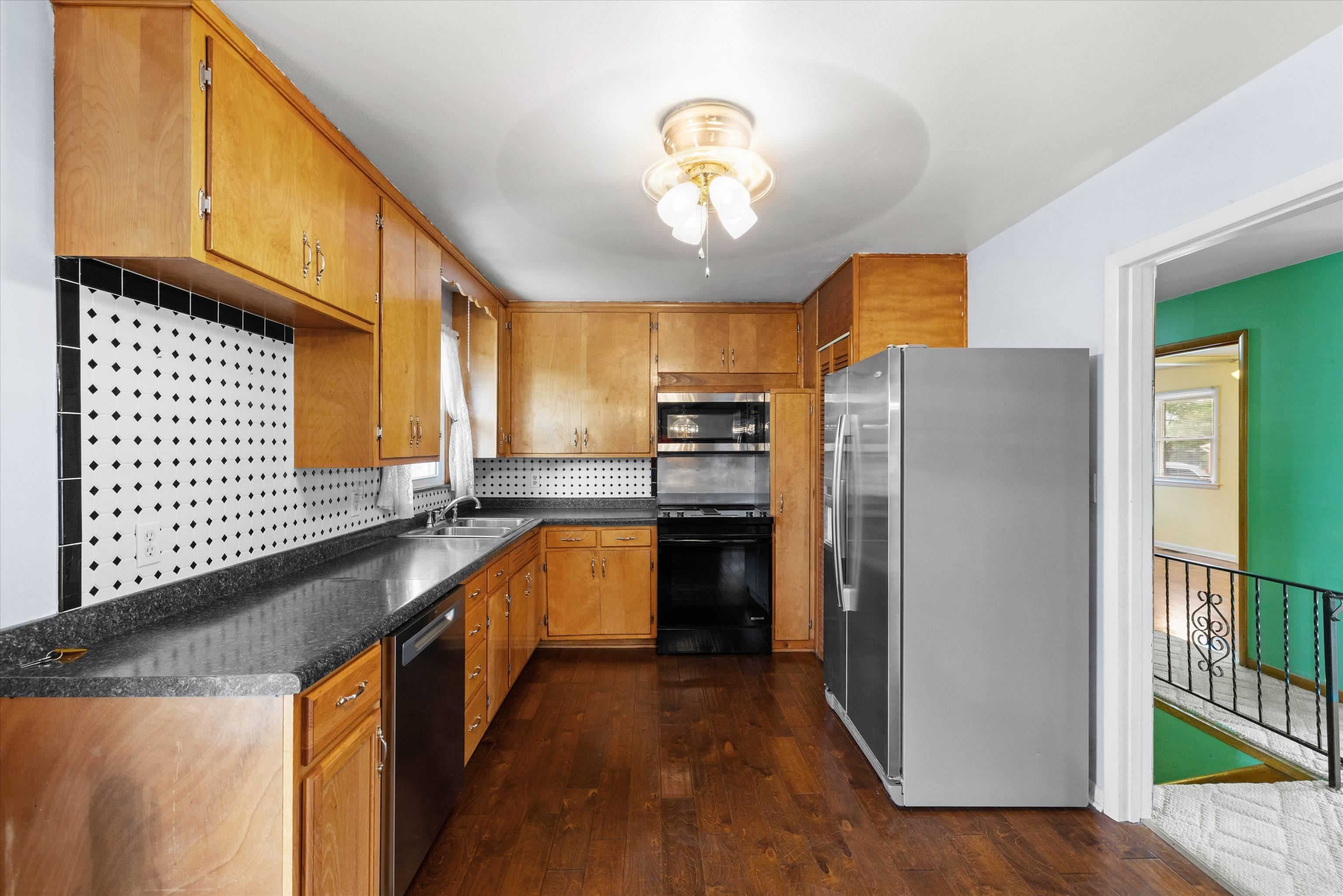 2919 Aldersgate