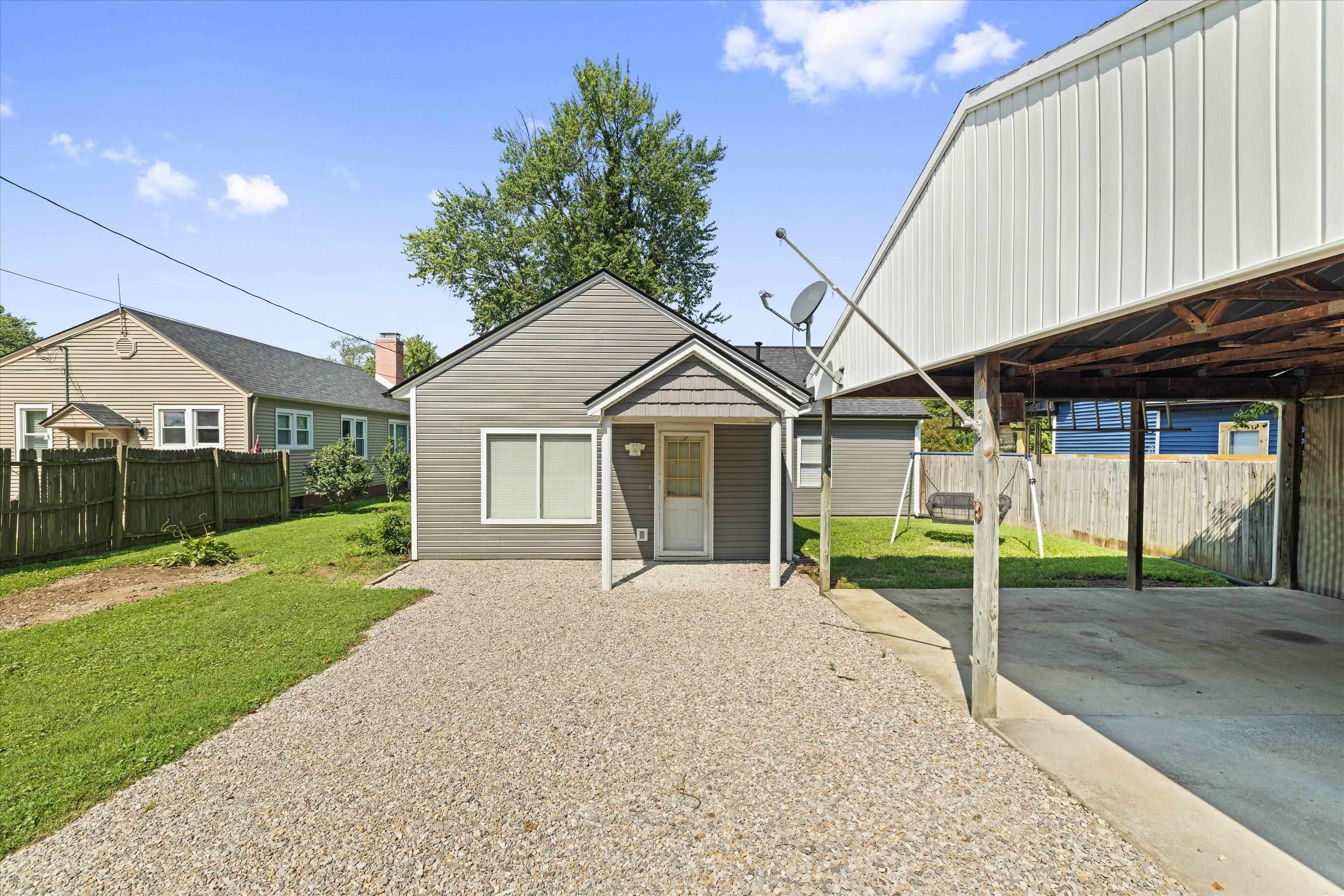 803 Walnut Street