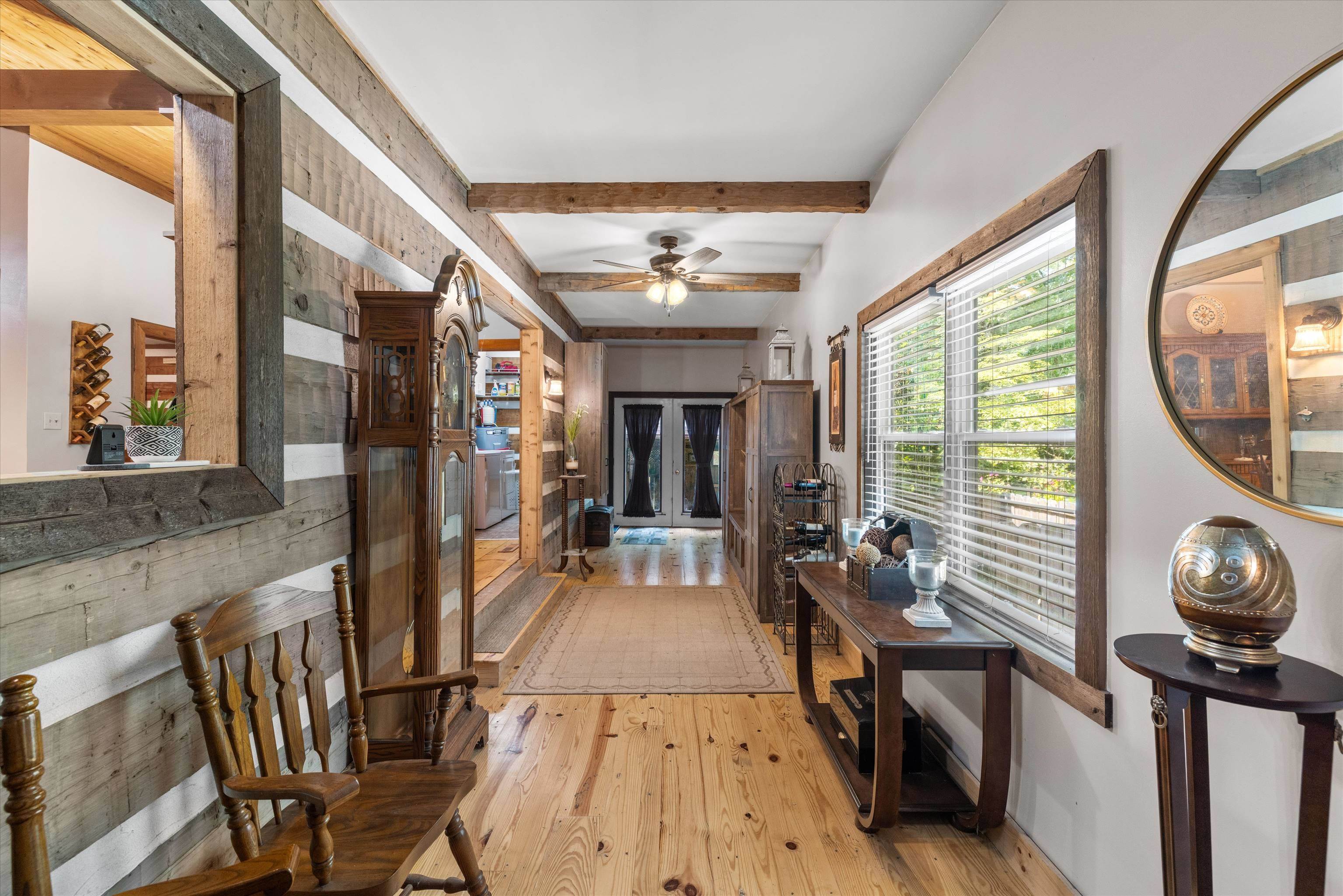 2423 Nannie Belle Loop