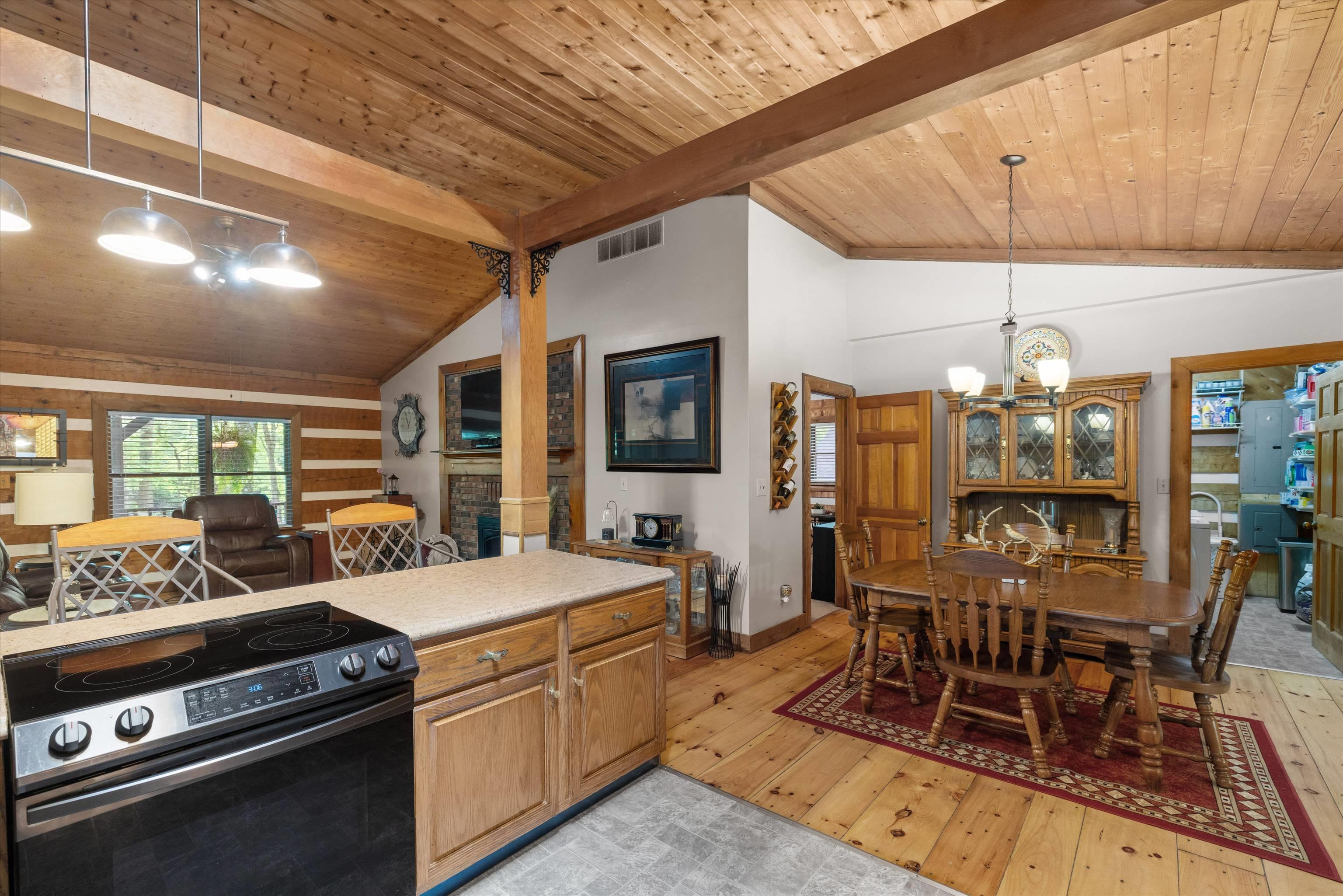 2423 Nannie Belle Loop