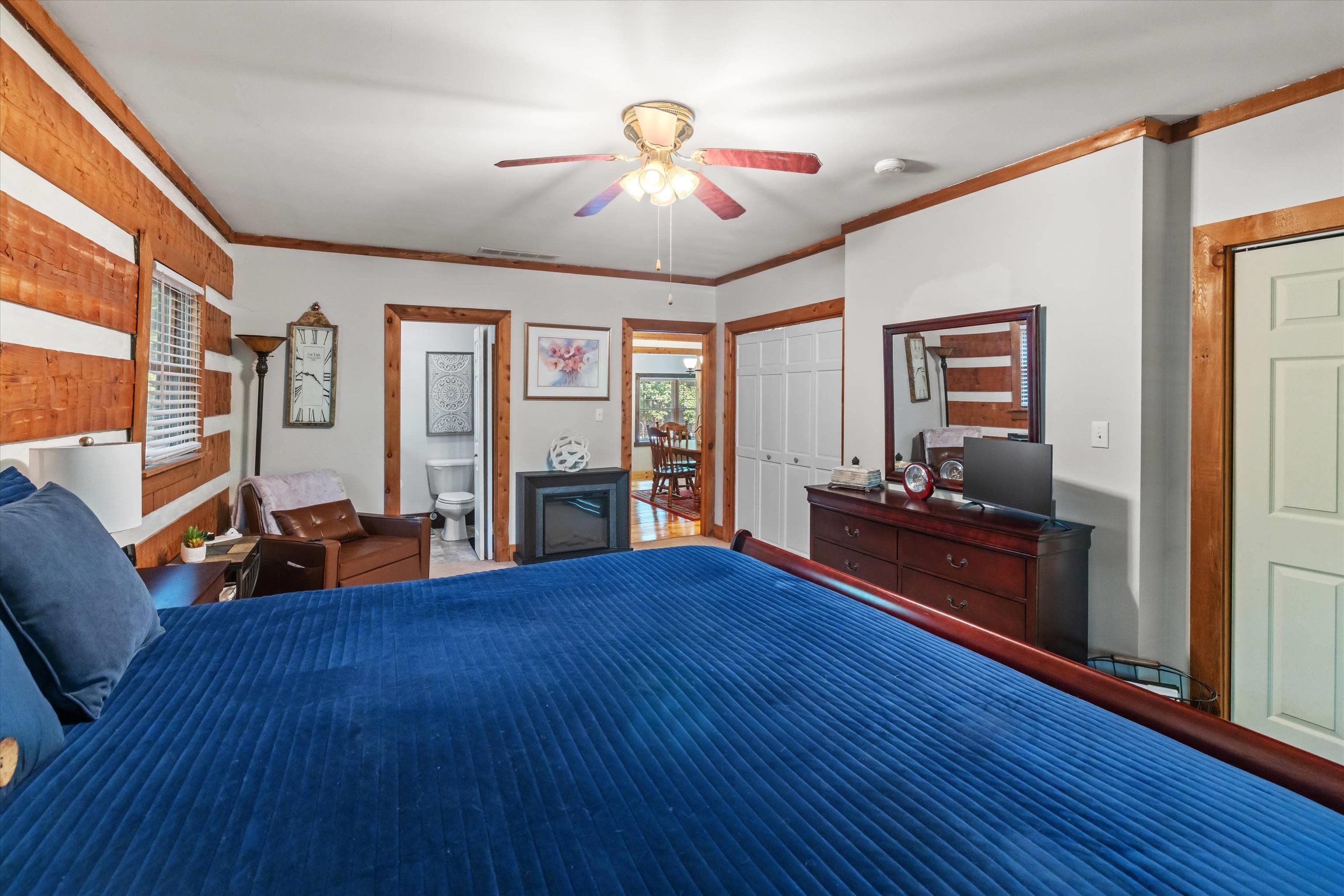 2423 Nannie Belle Loop
