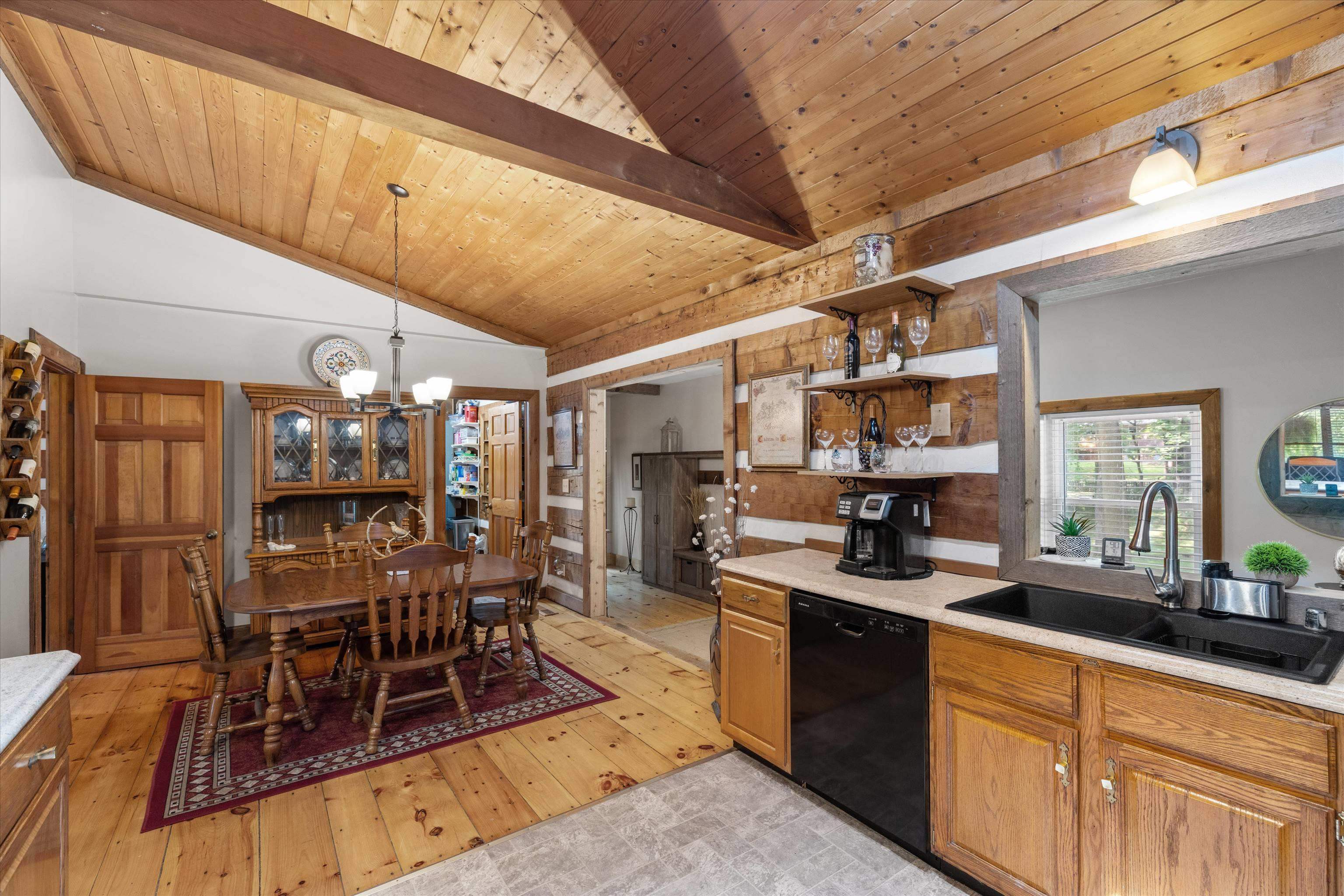 2423 Nannie Belle Loop