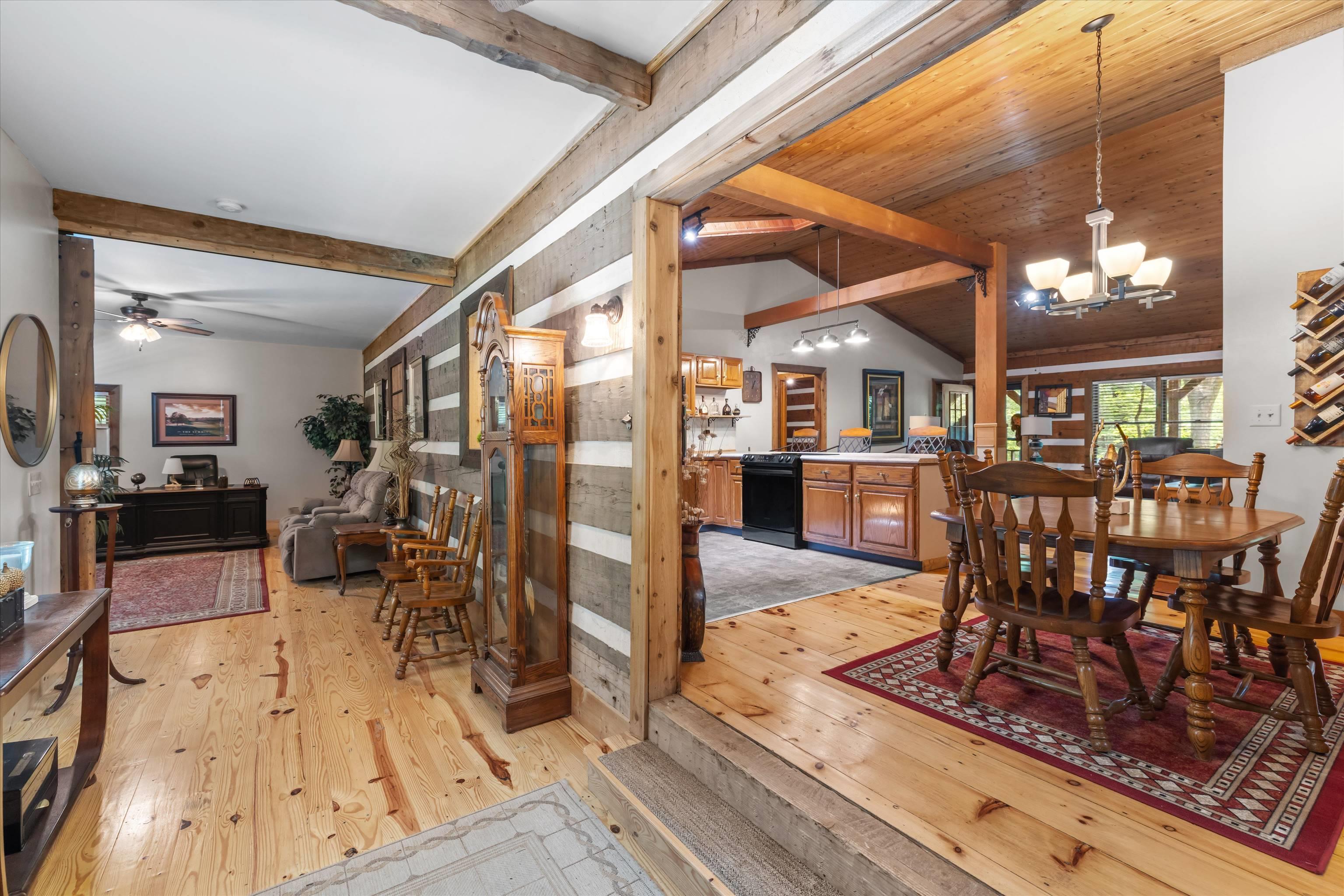 2423 Nannie Belle Loop