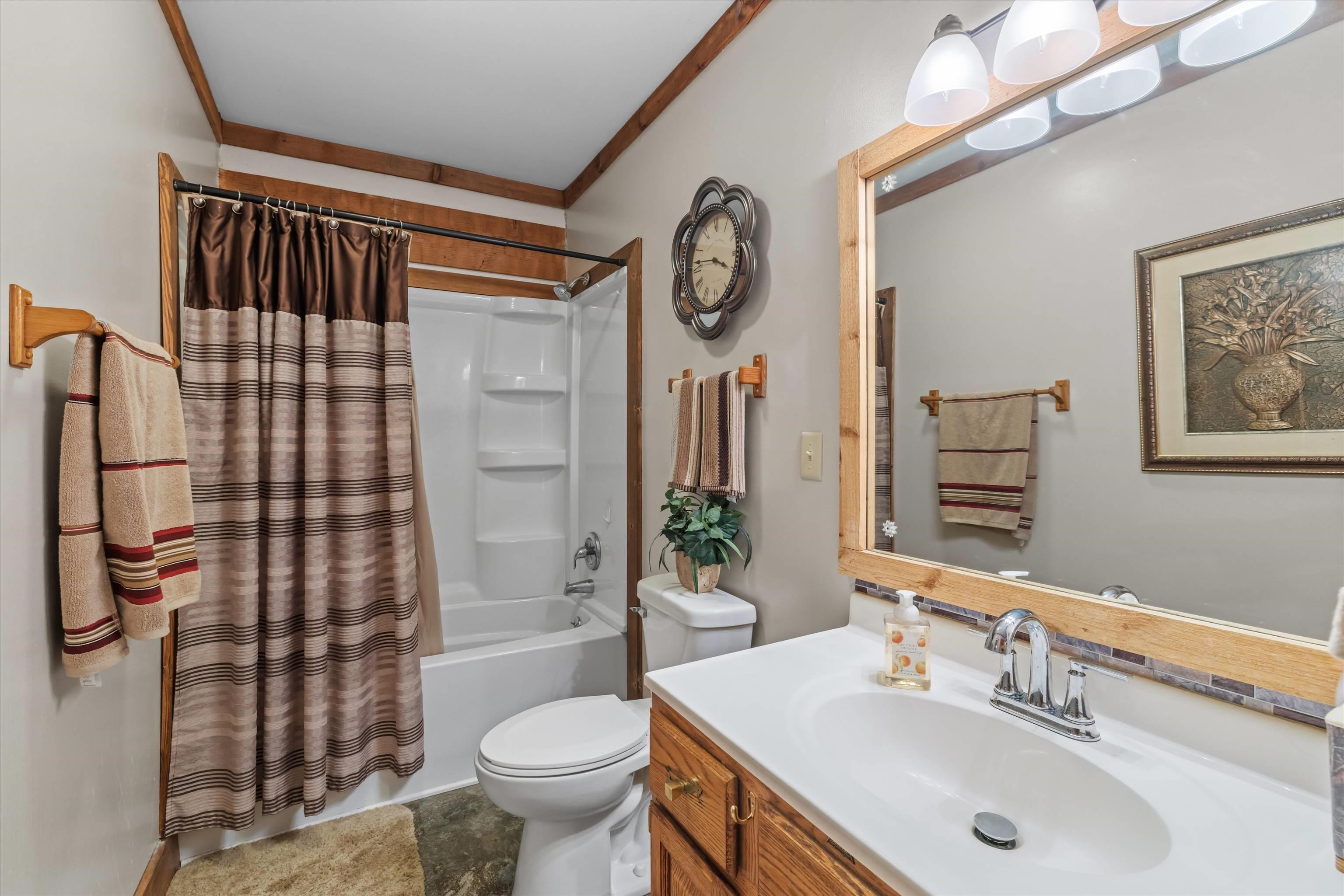 2423 Nannie Belle Loop