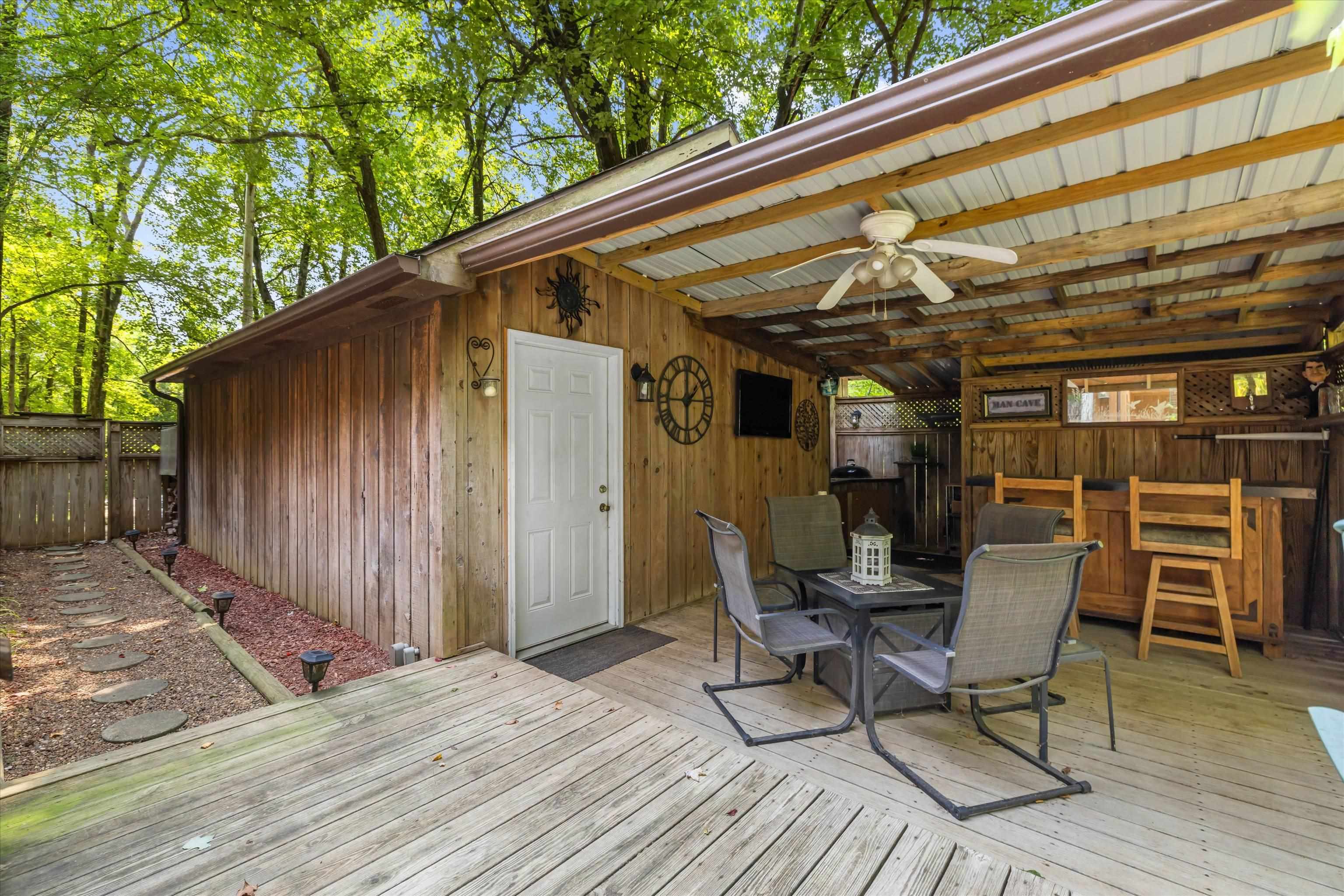 2423 Nannie Belle Loop