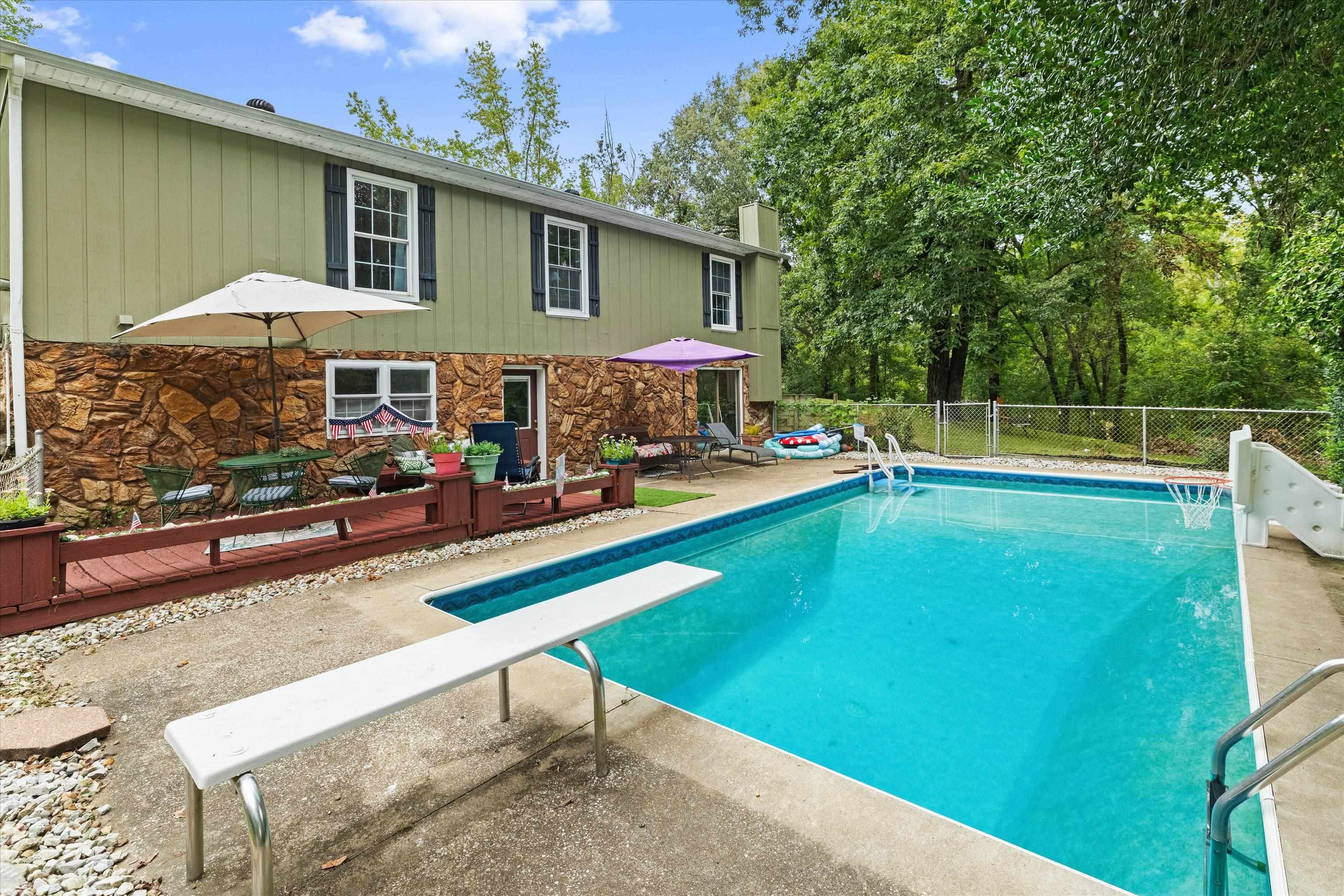 1330 Gobler Ford Road