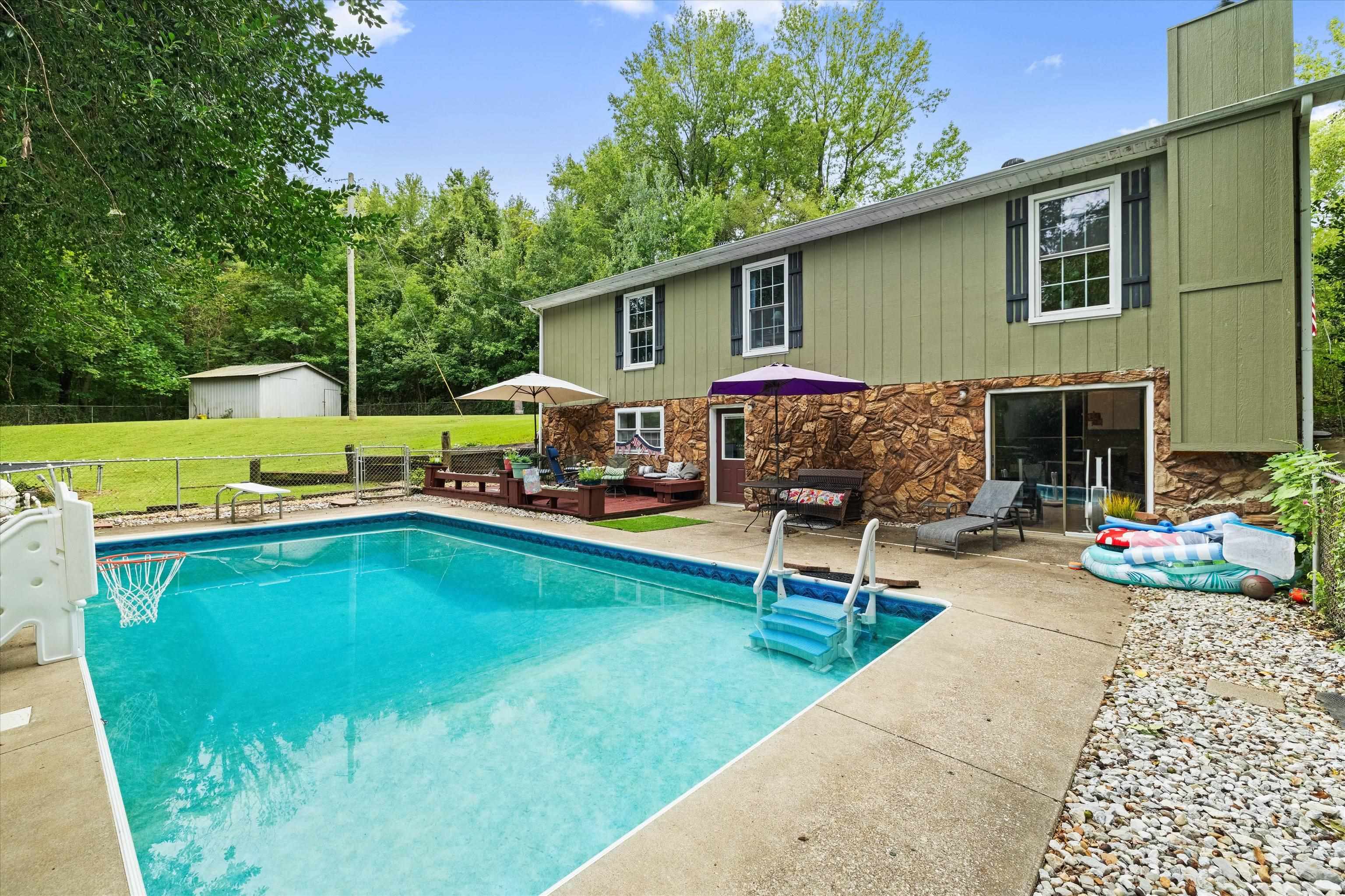 1330 Gobler Ford Road