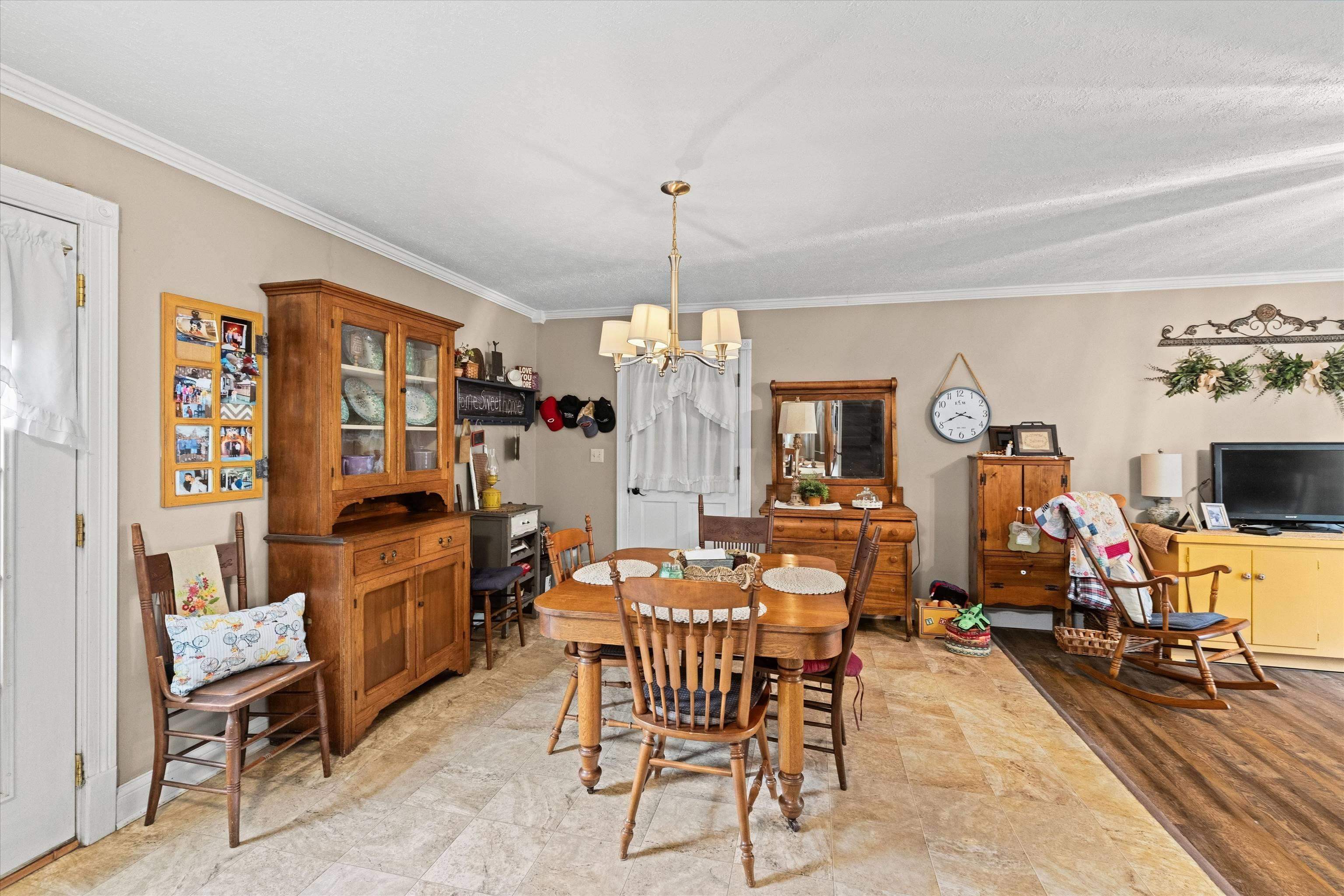 1330 Gobler Ford Road