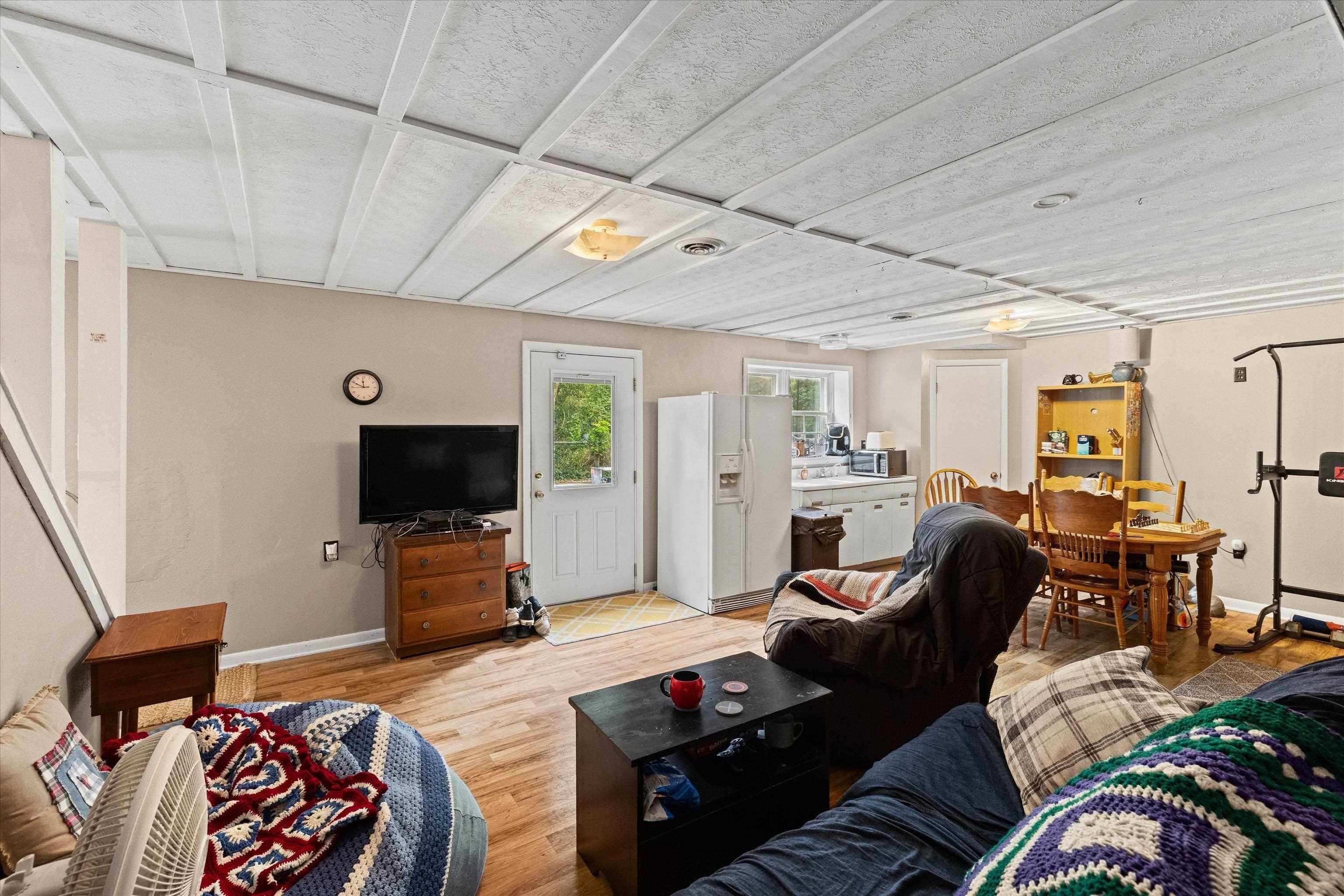 1330 Gobler Ford Road