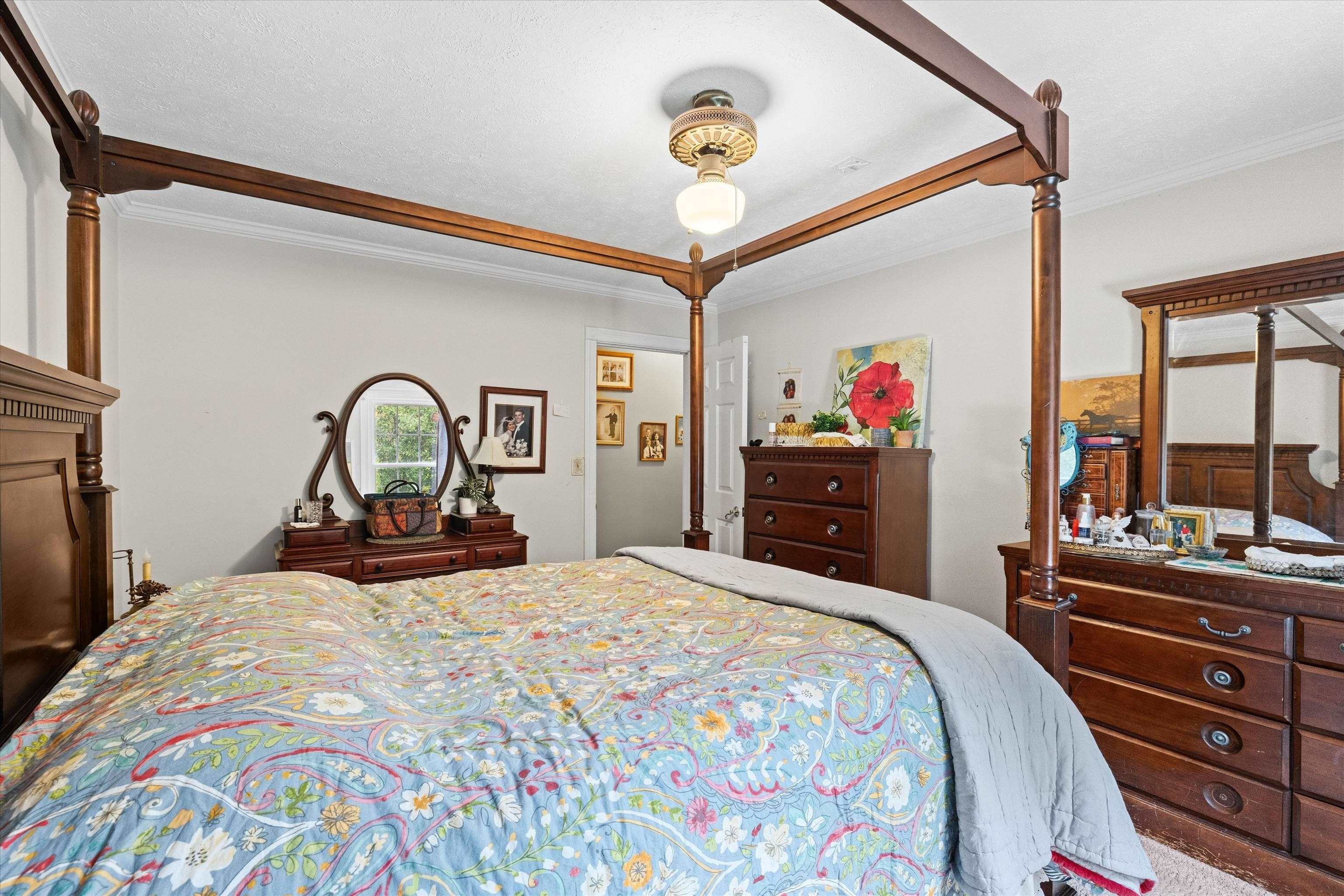 1330 Gobler Ford Road
