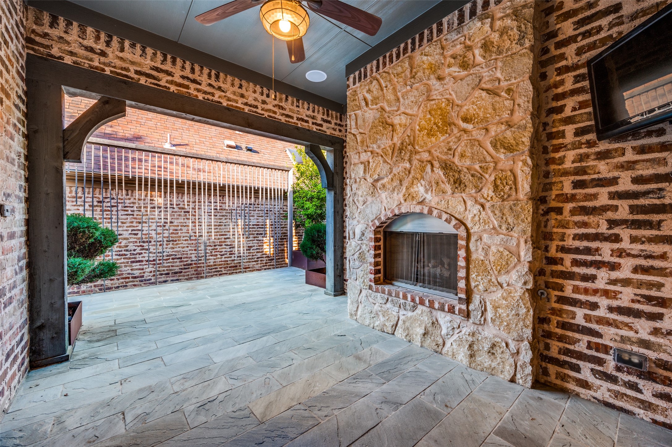 1547 FOARD Drive