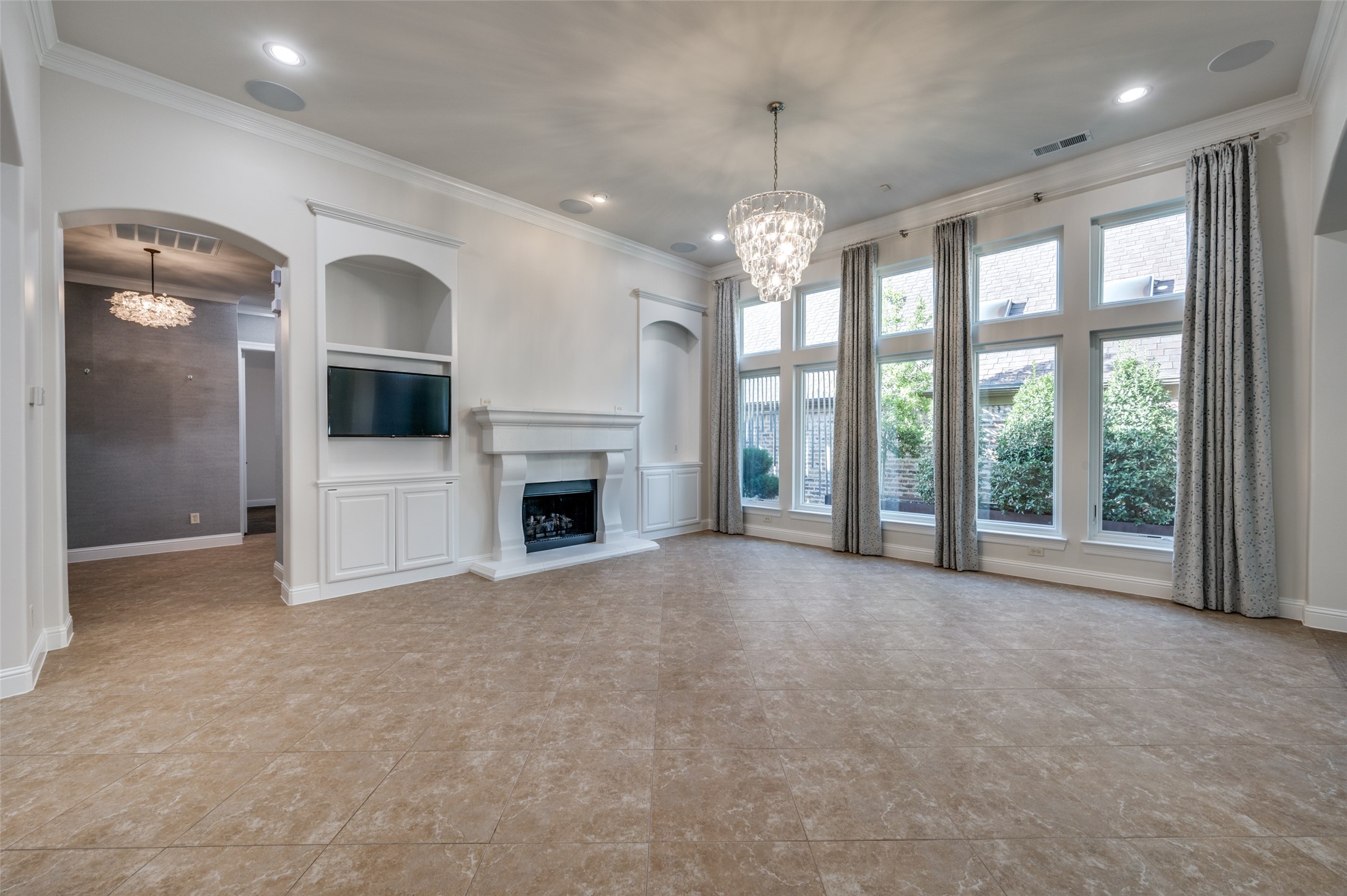 1547 FOARD Drive