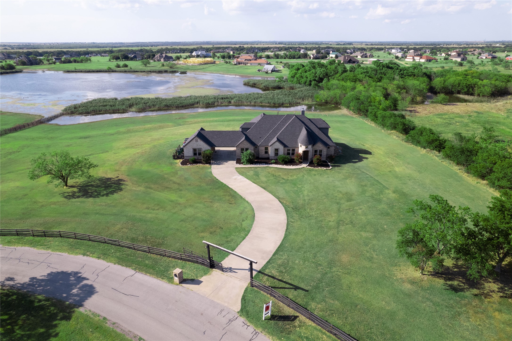 3465 N Preston Lakes Drive