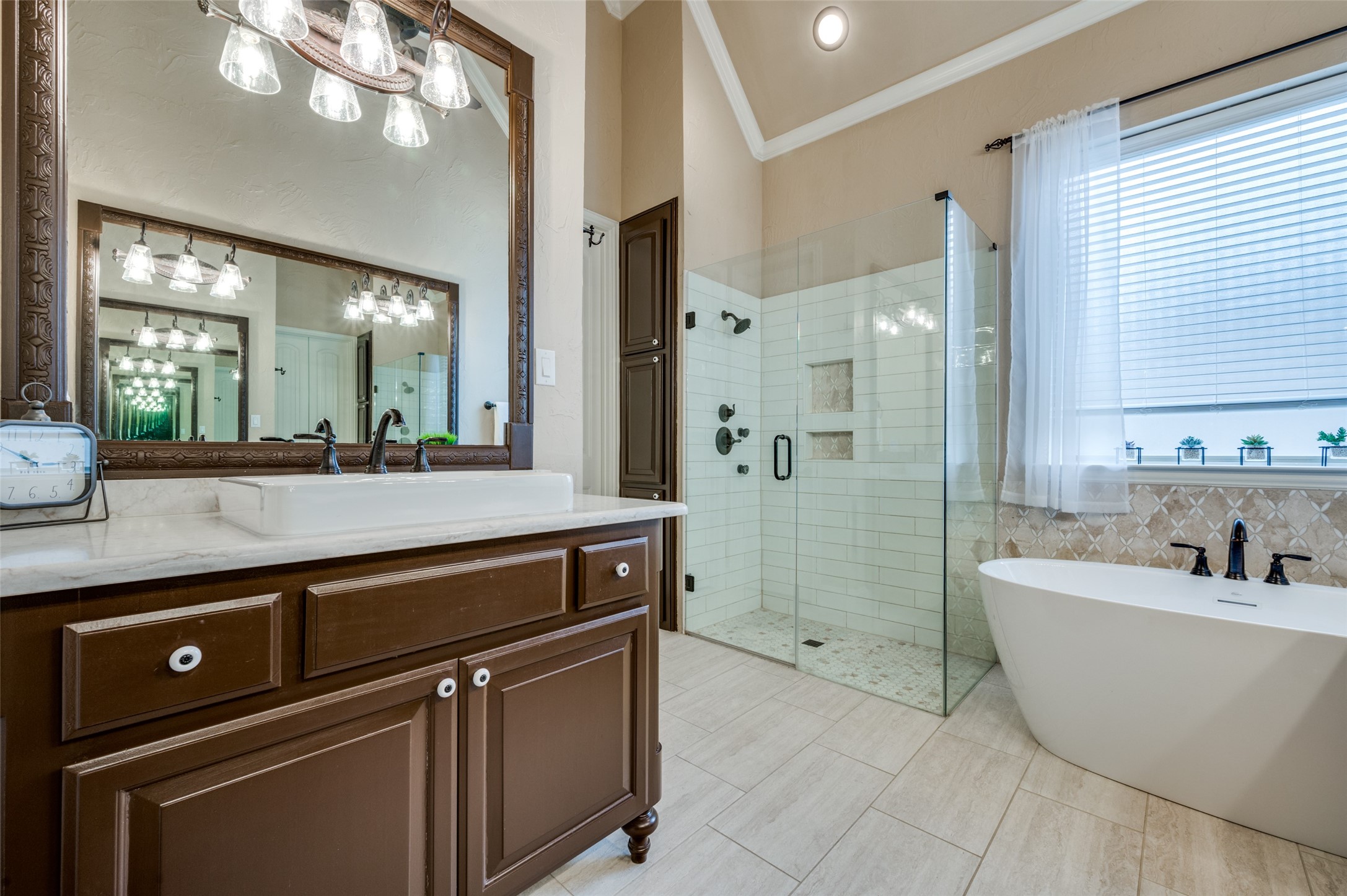 1721 WINDY HILL Lane