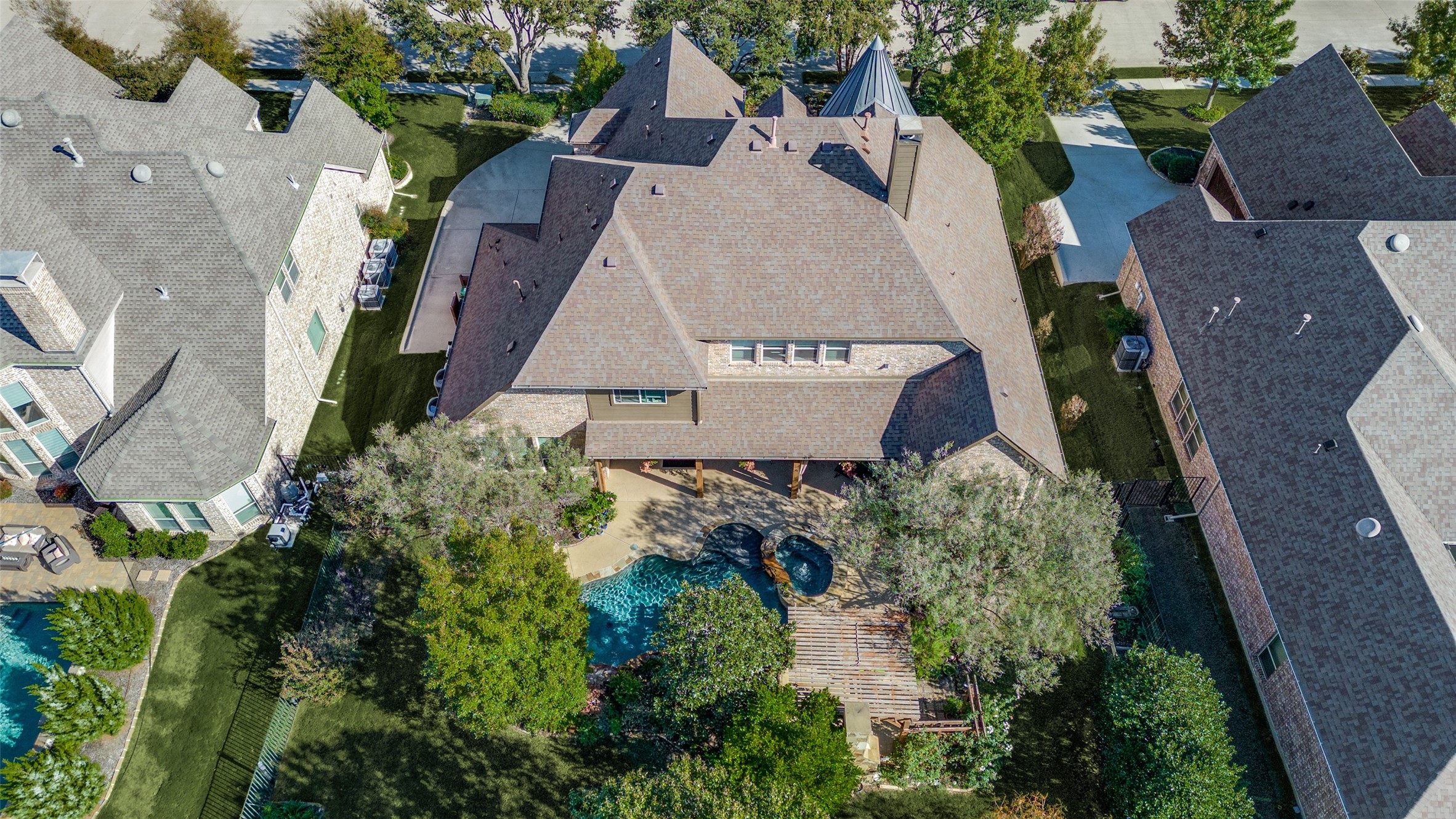 1721 WINDY HILL Lane