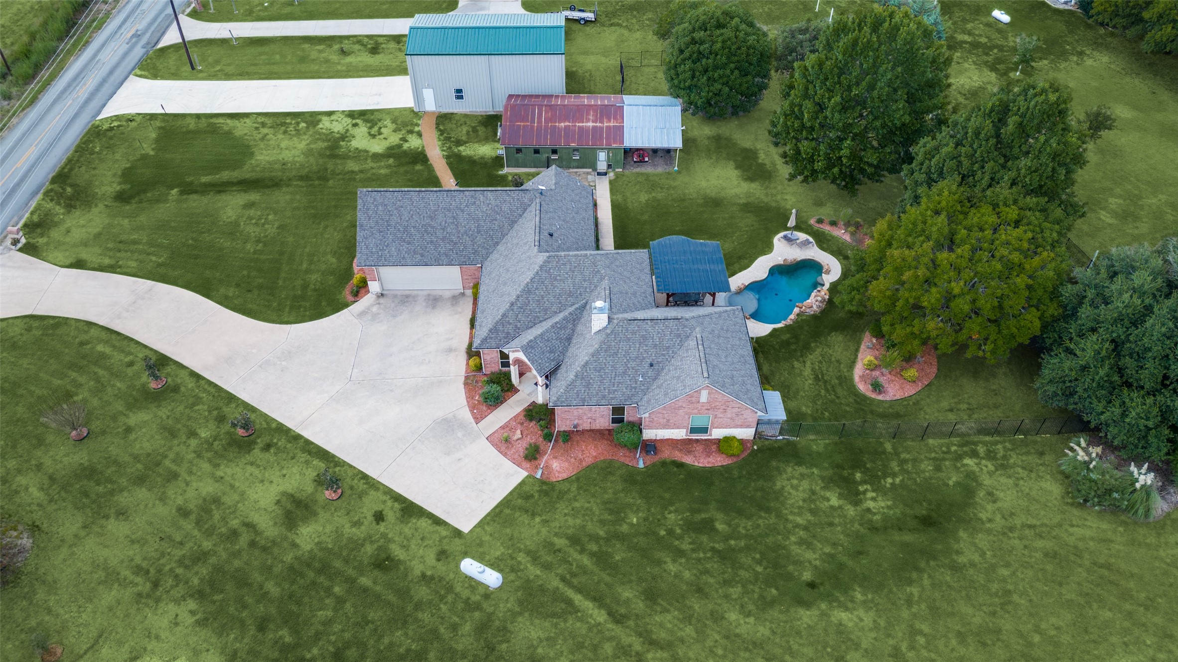 2110 COUNTY ROAD 168