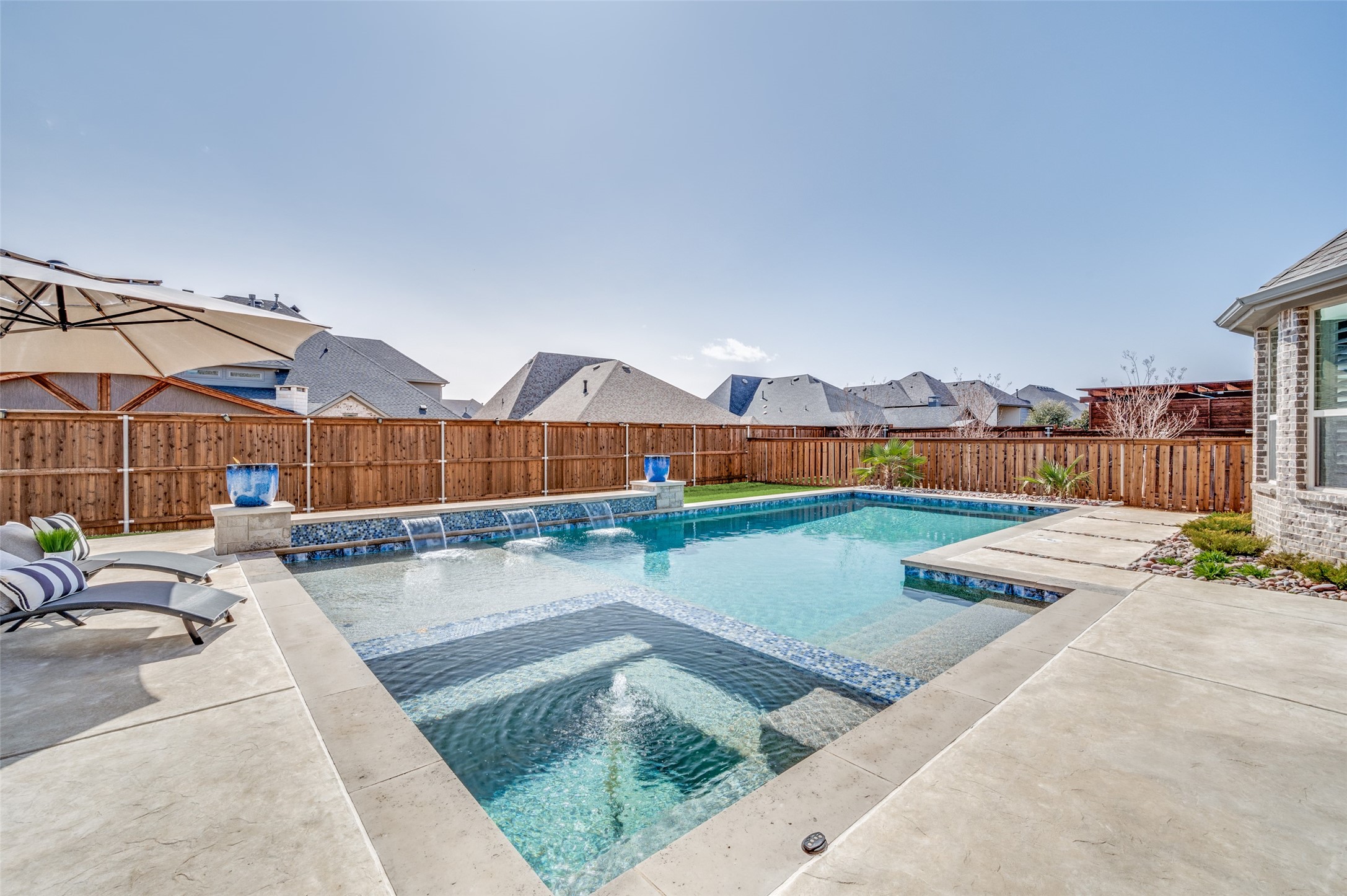 2905 TWIN EAGLES Drive