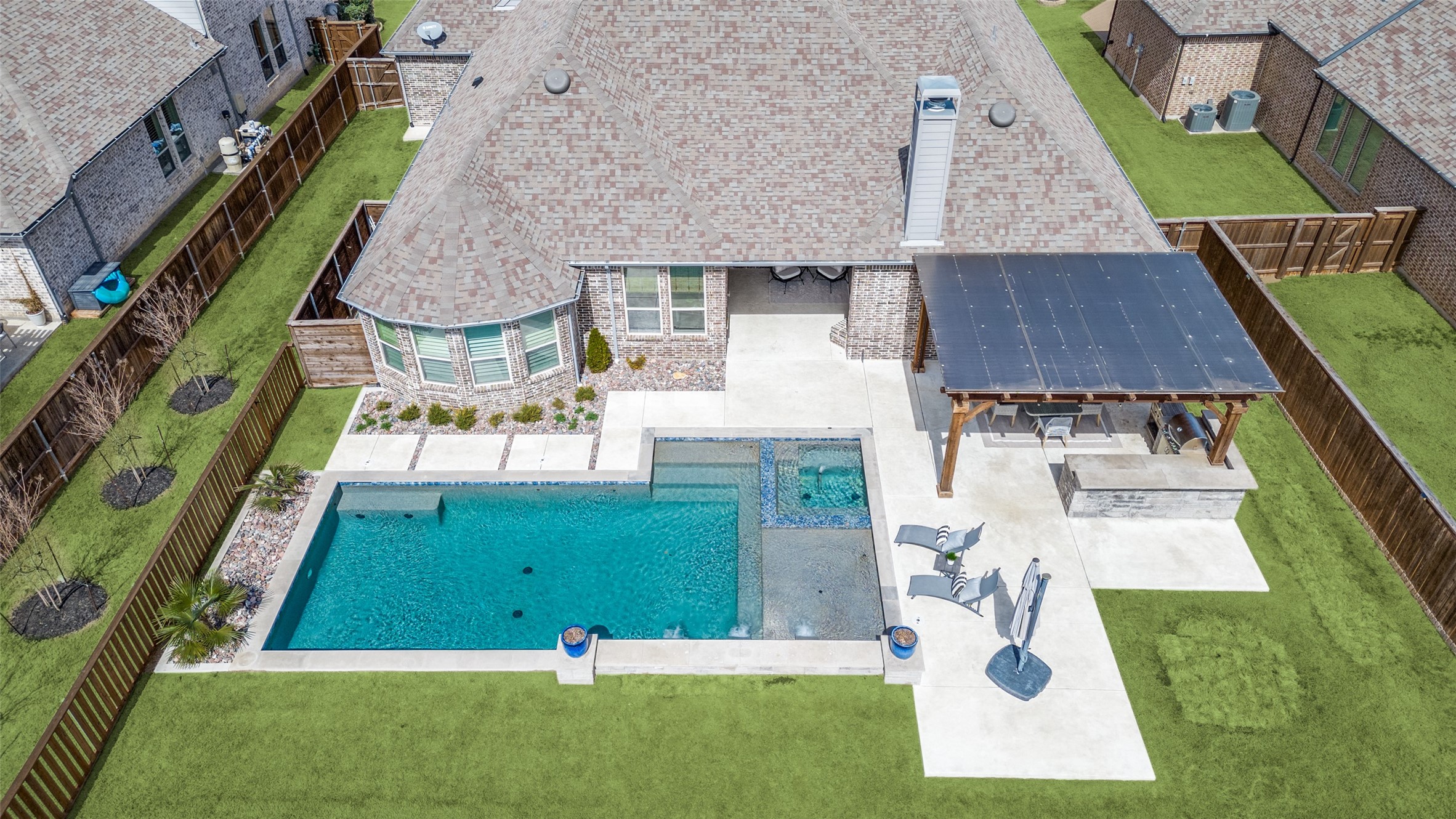 2905 TWIN EAGLES Drive