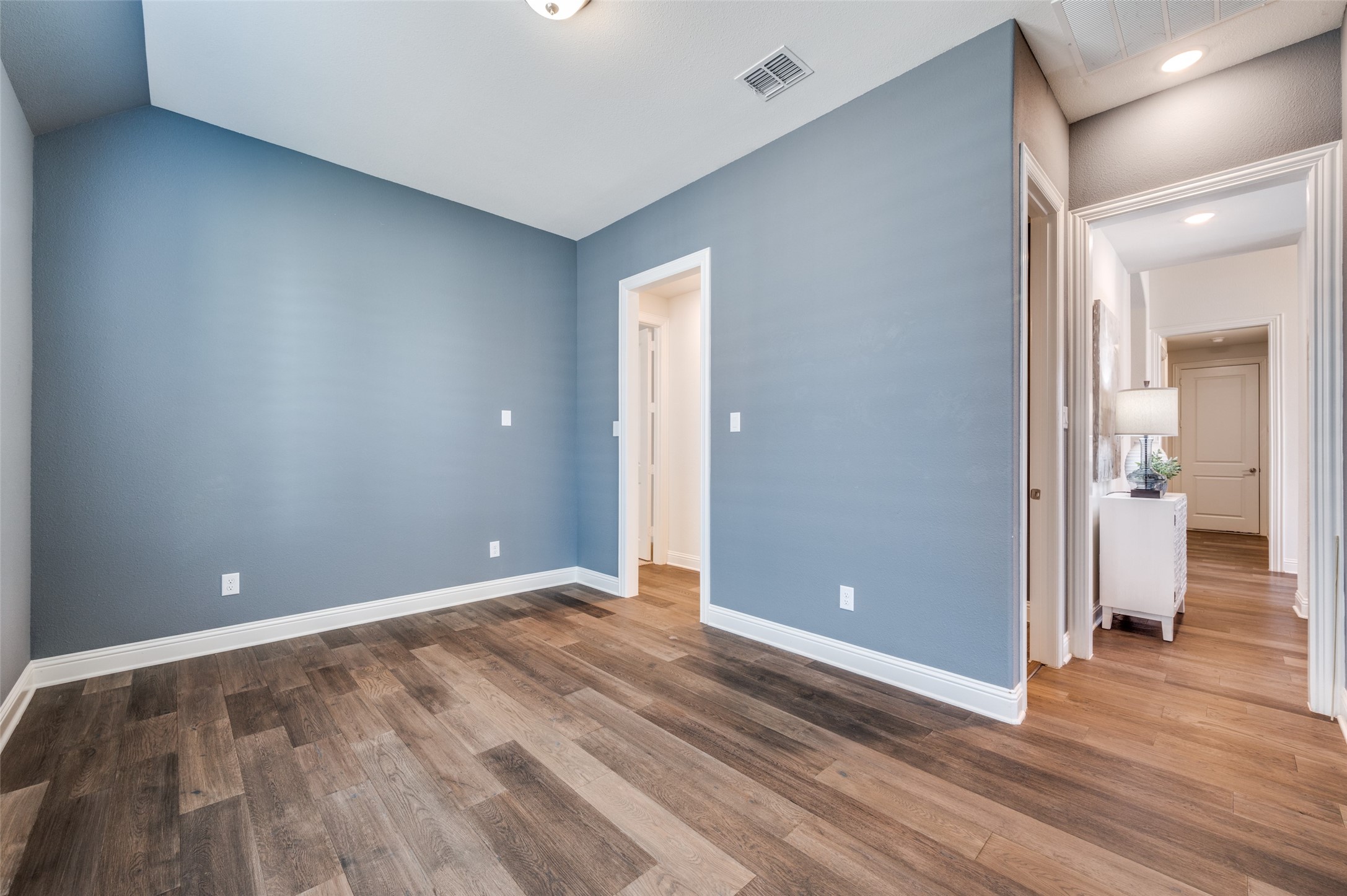 2905 TWIN EAGLES Drive