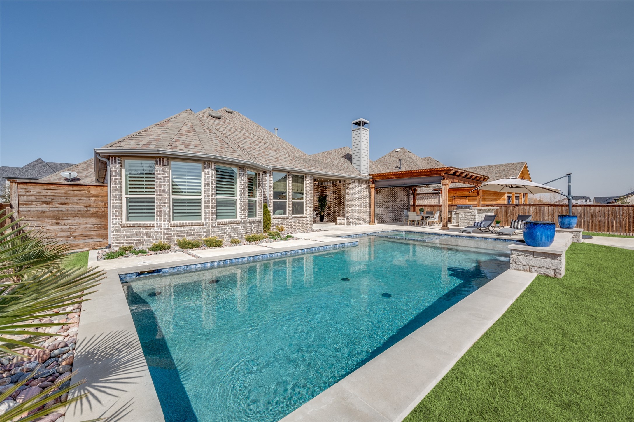 2905 TWIN EAGLES Drive