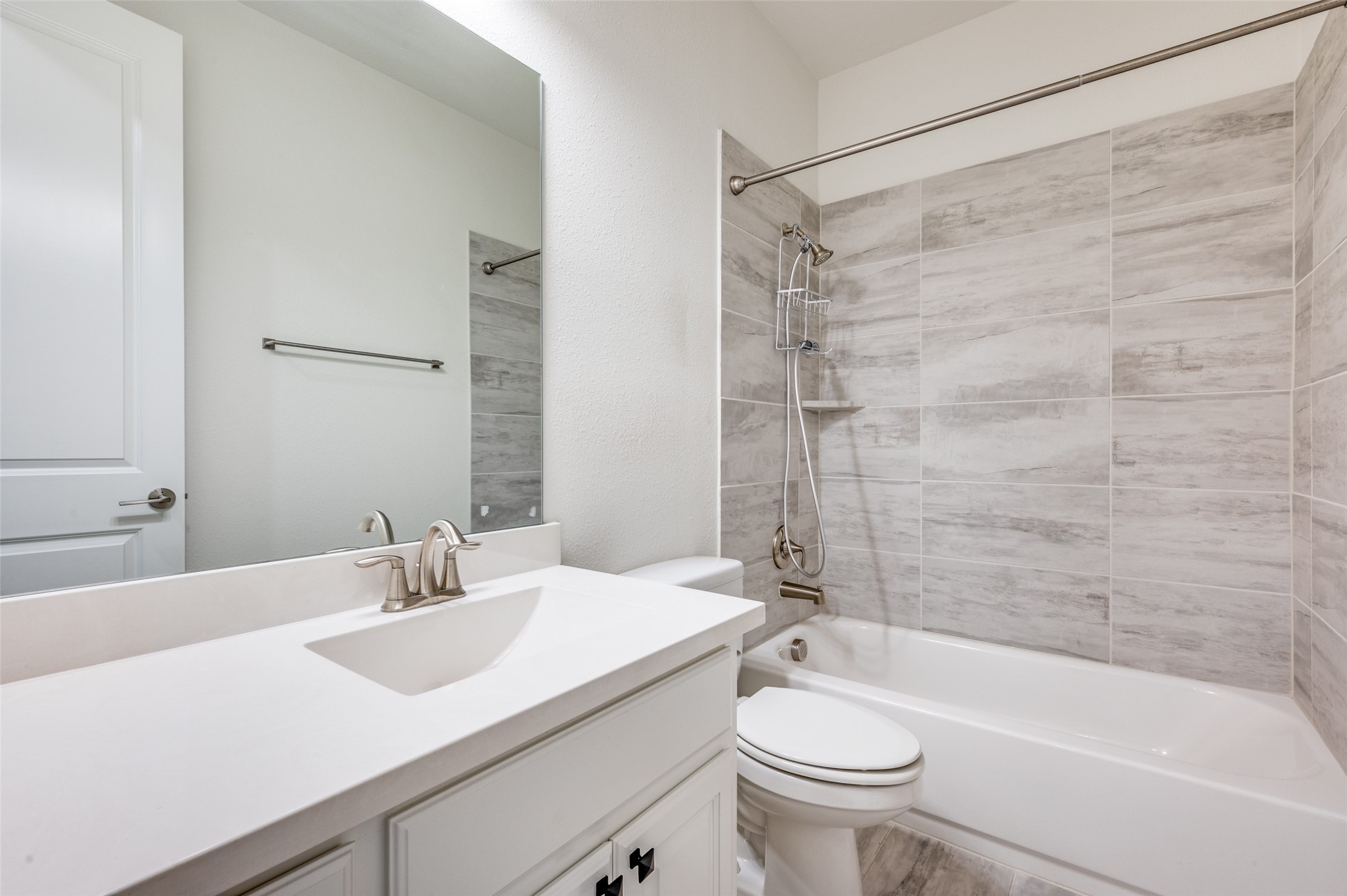 2905 TWIN EAGLES Drive