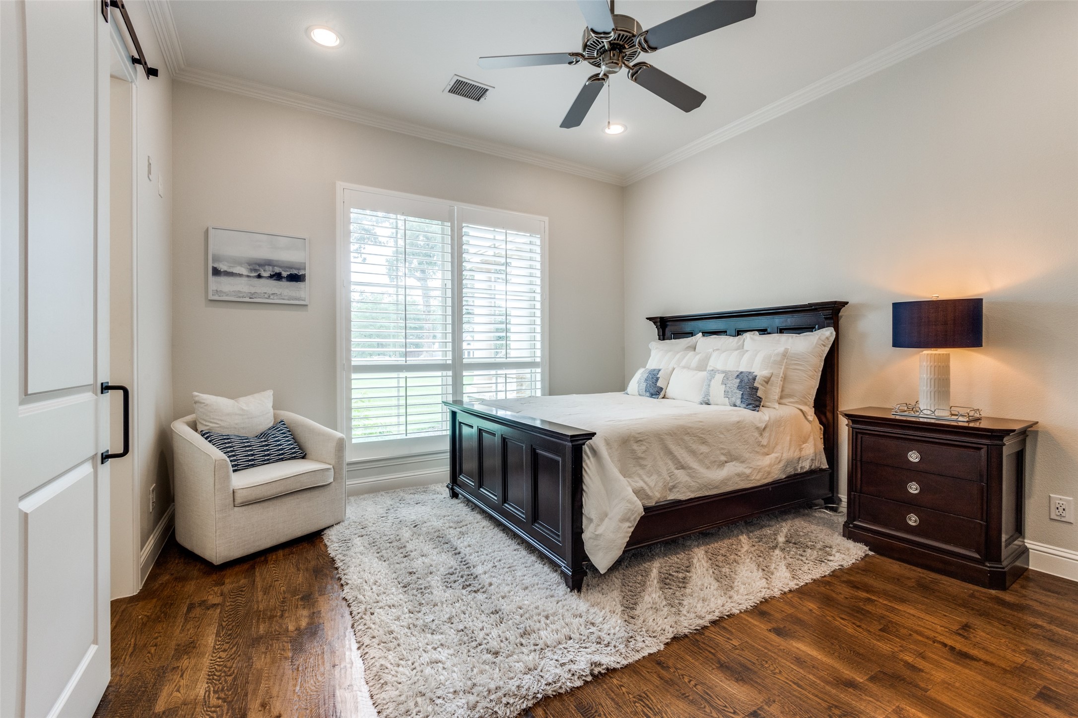 400 W Waters Edge Way