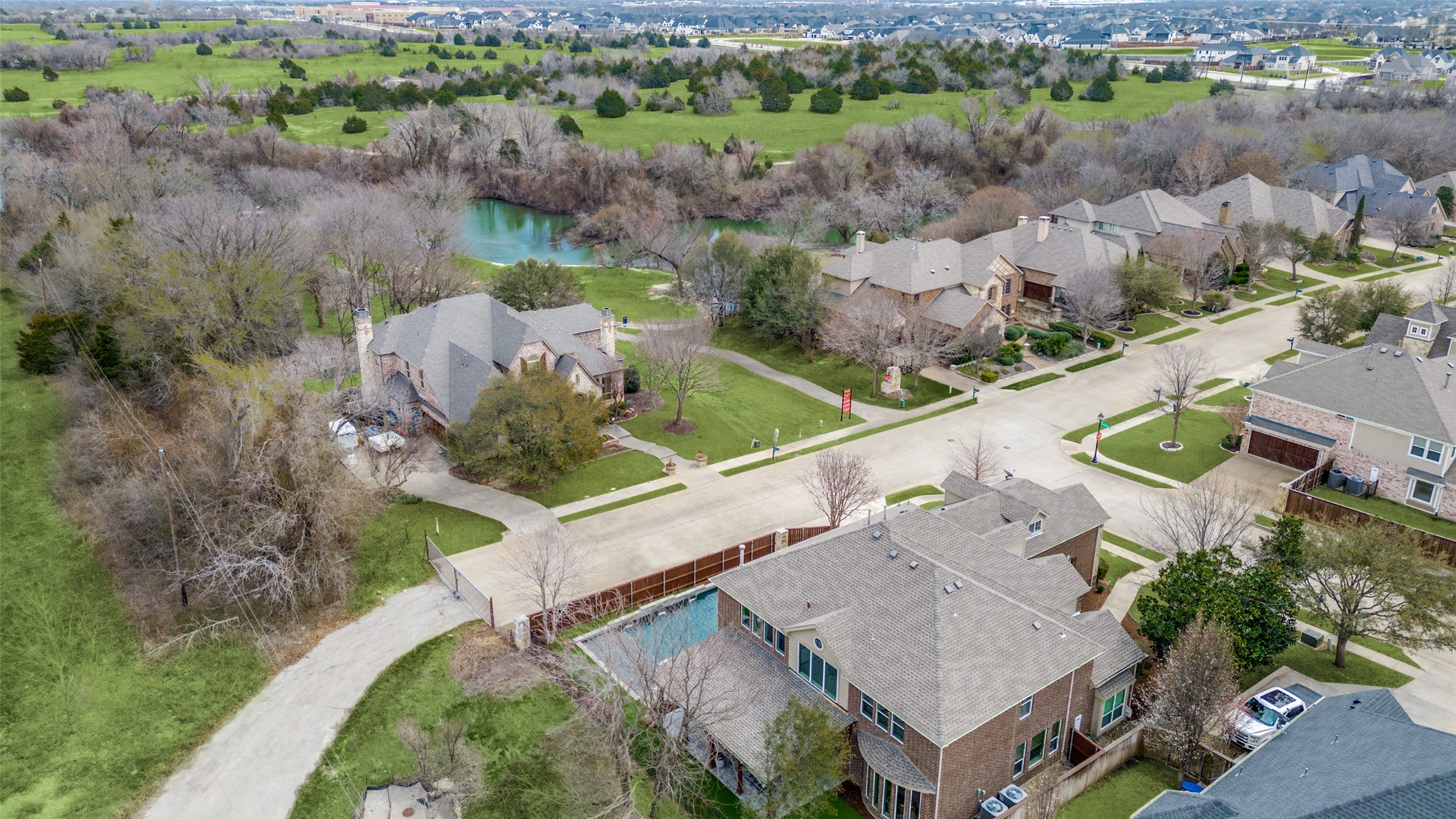 2651 STONYBROOK Drive