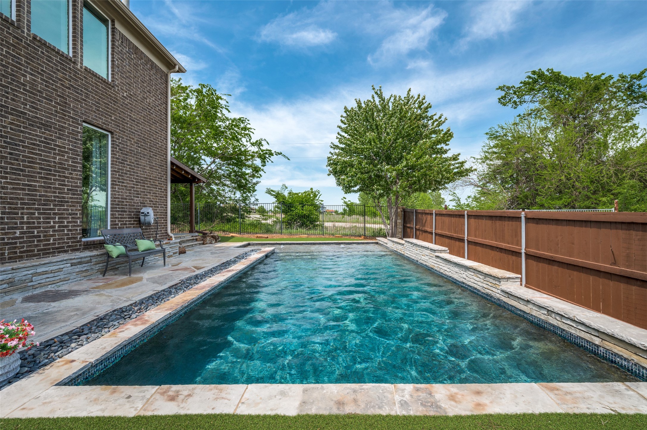 2651 STONYBROOK Drive