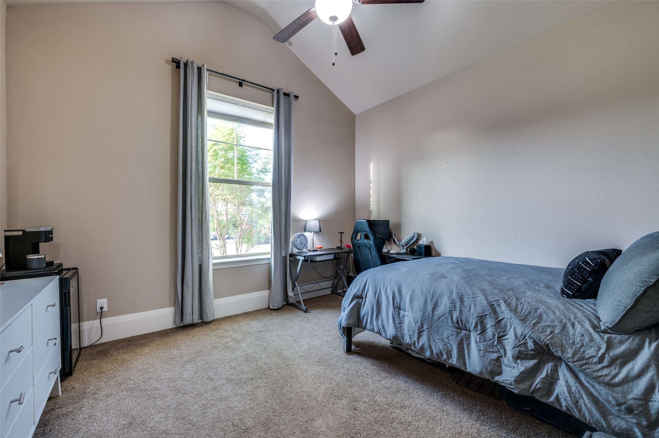 2500 GREENSPOINT Lane