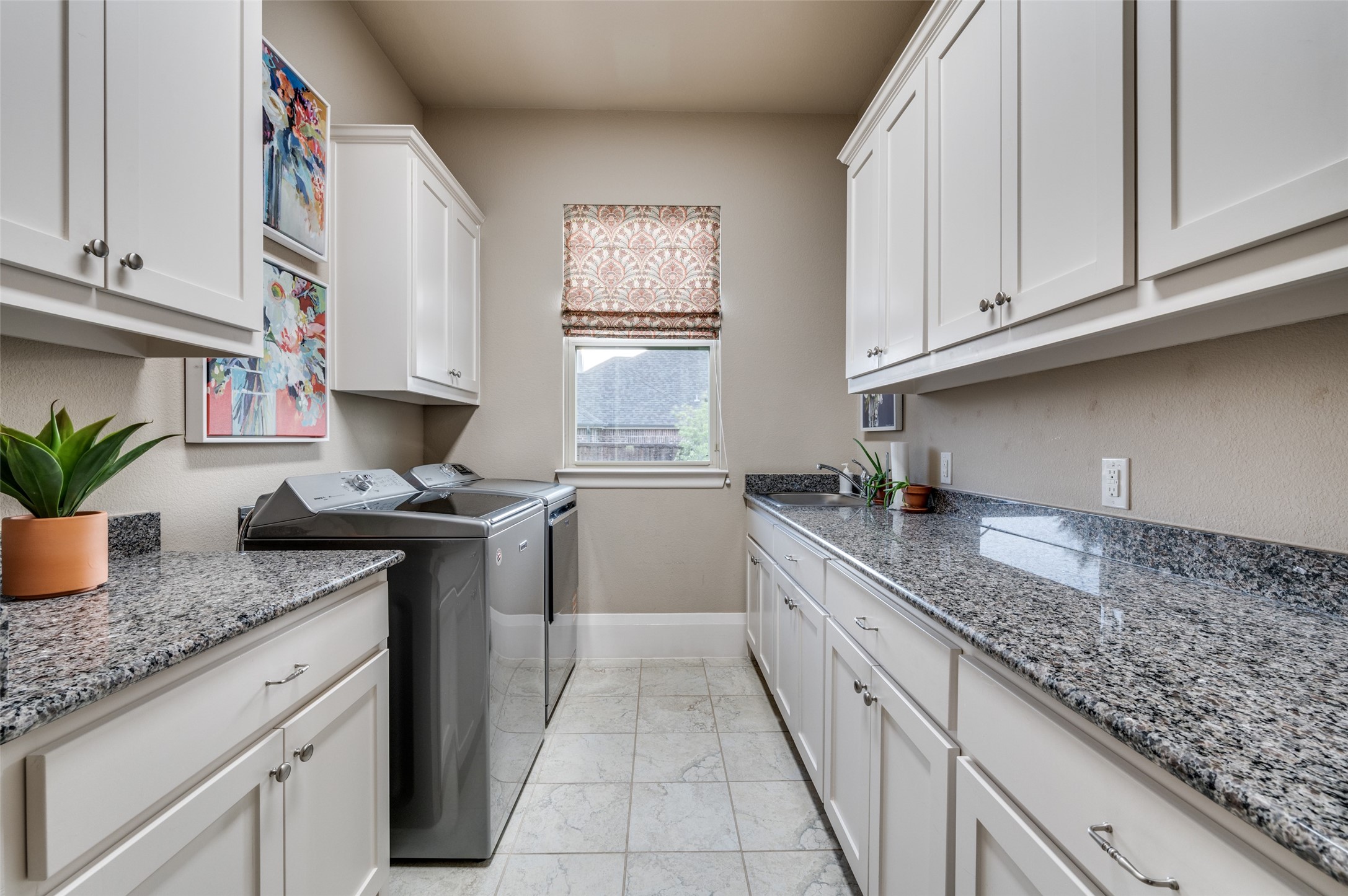 2500 GREENSPOINT Lane