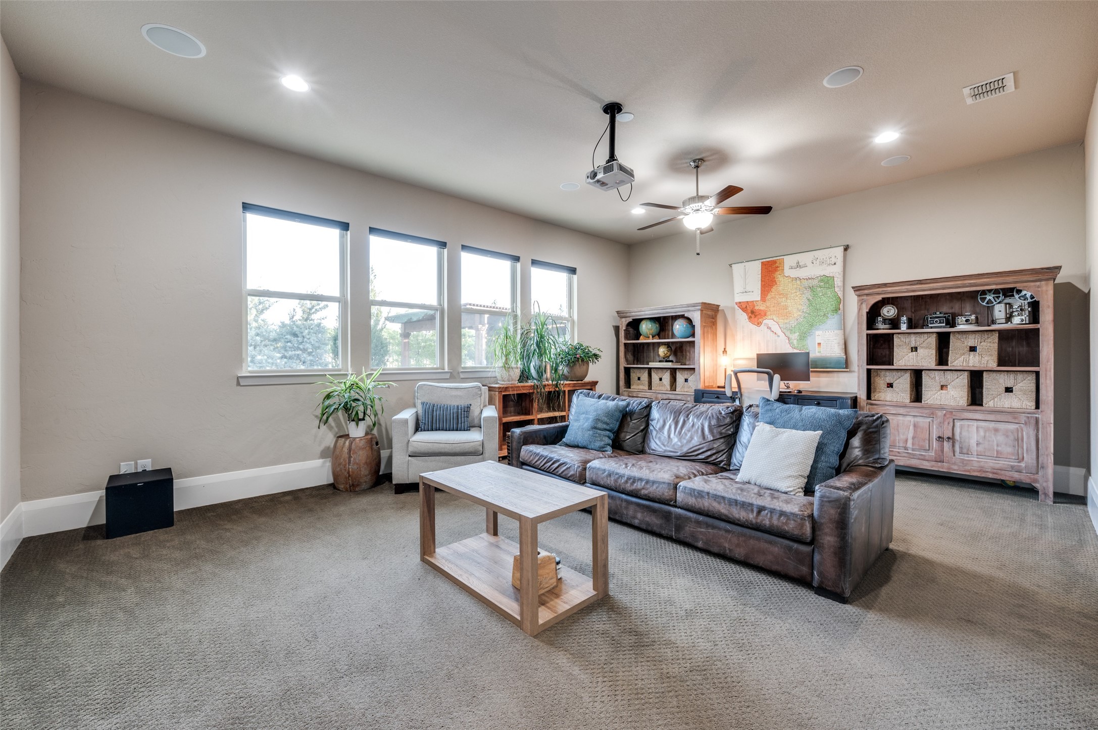 2500 GREENSPOINT Lane